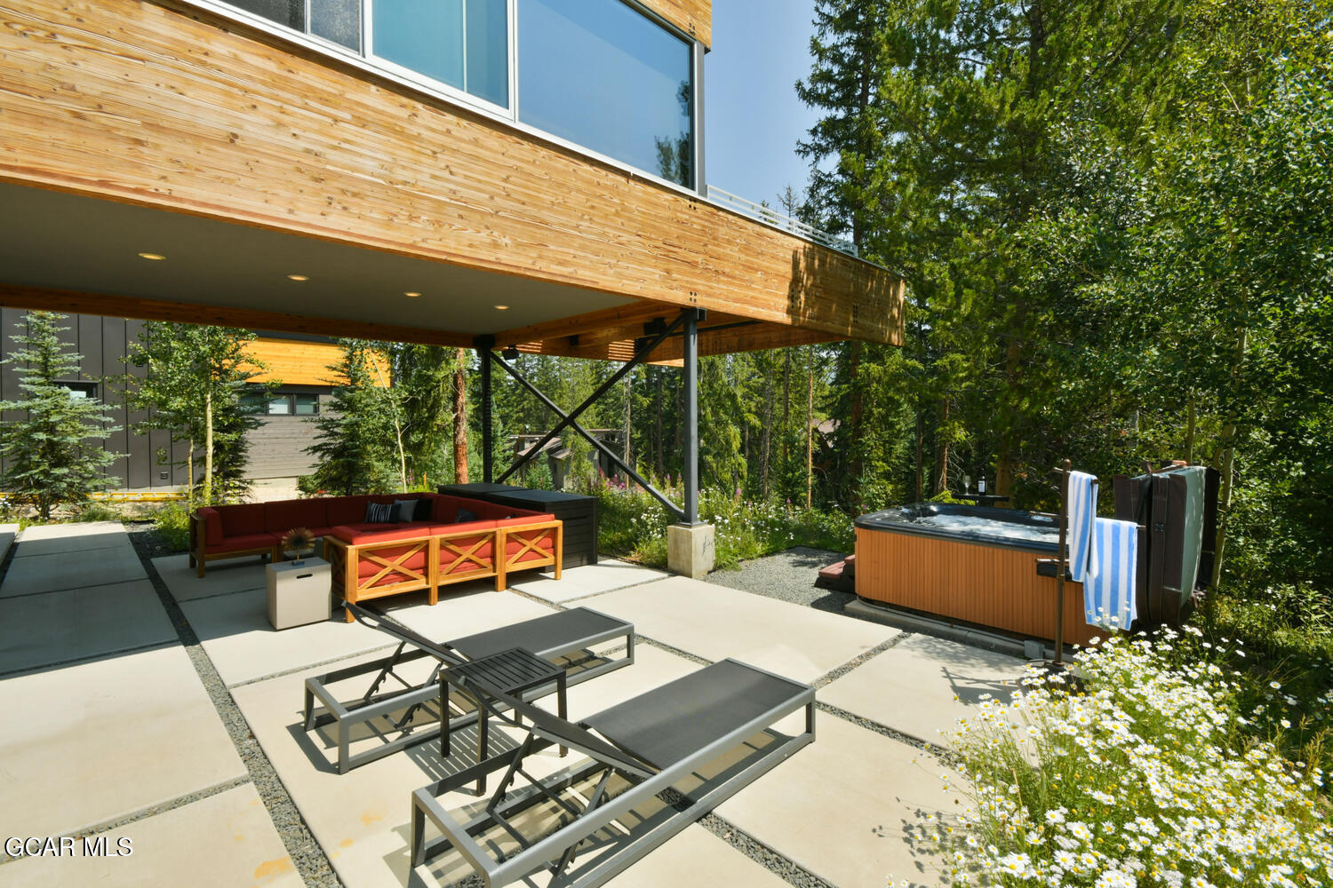688 Vasquez Road