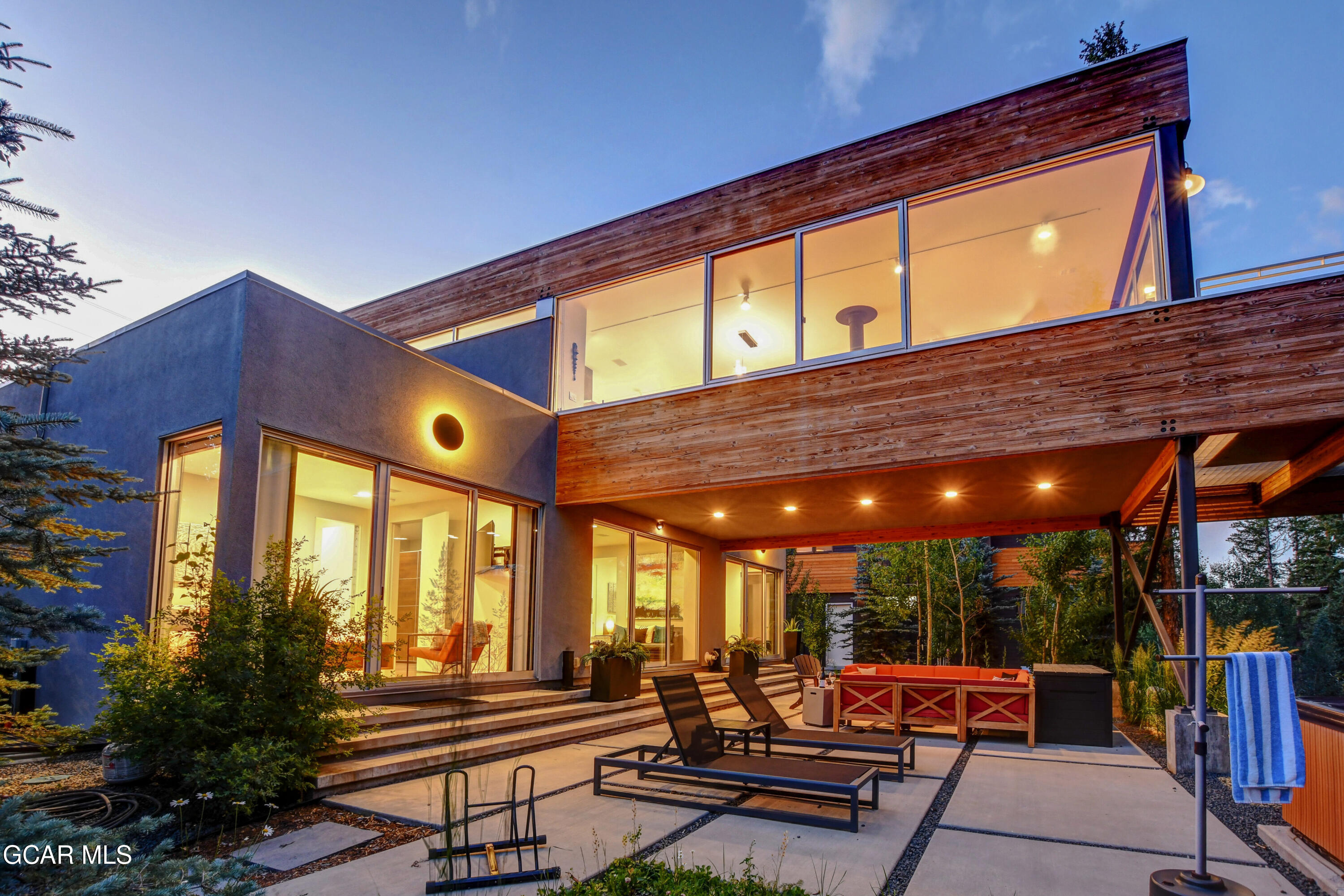 688 Vasquez Road