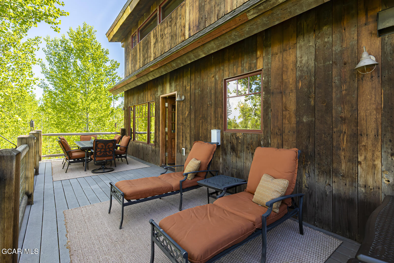 113 Innsbruck Street