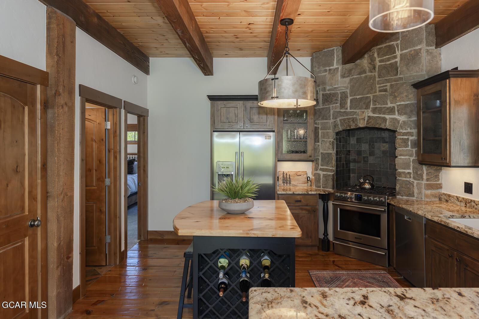 113 Innsbruck Street