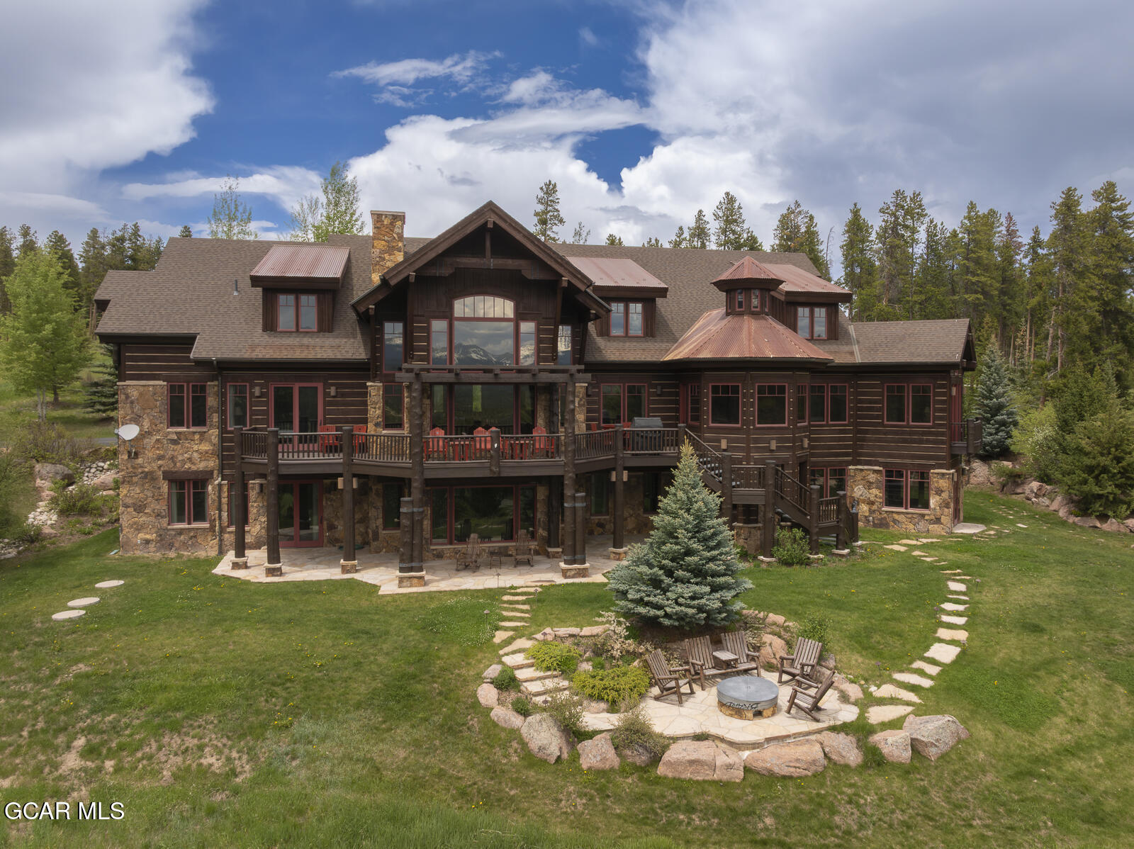 492 Golf Course Circle