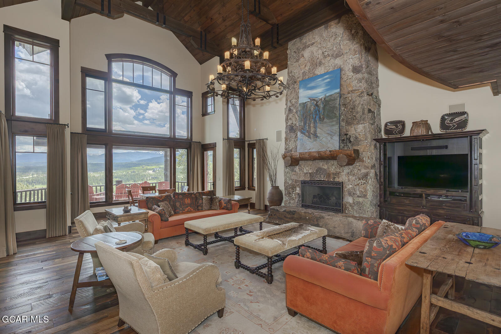 492 Golf Course Circle