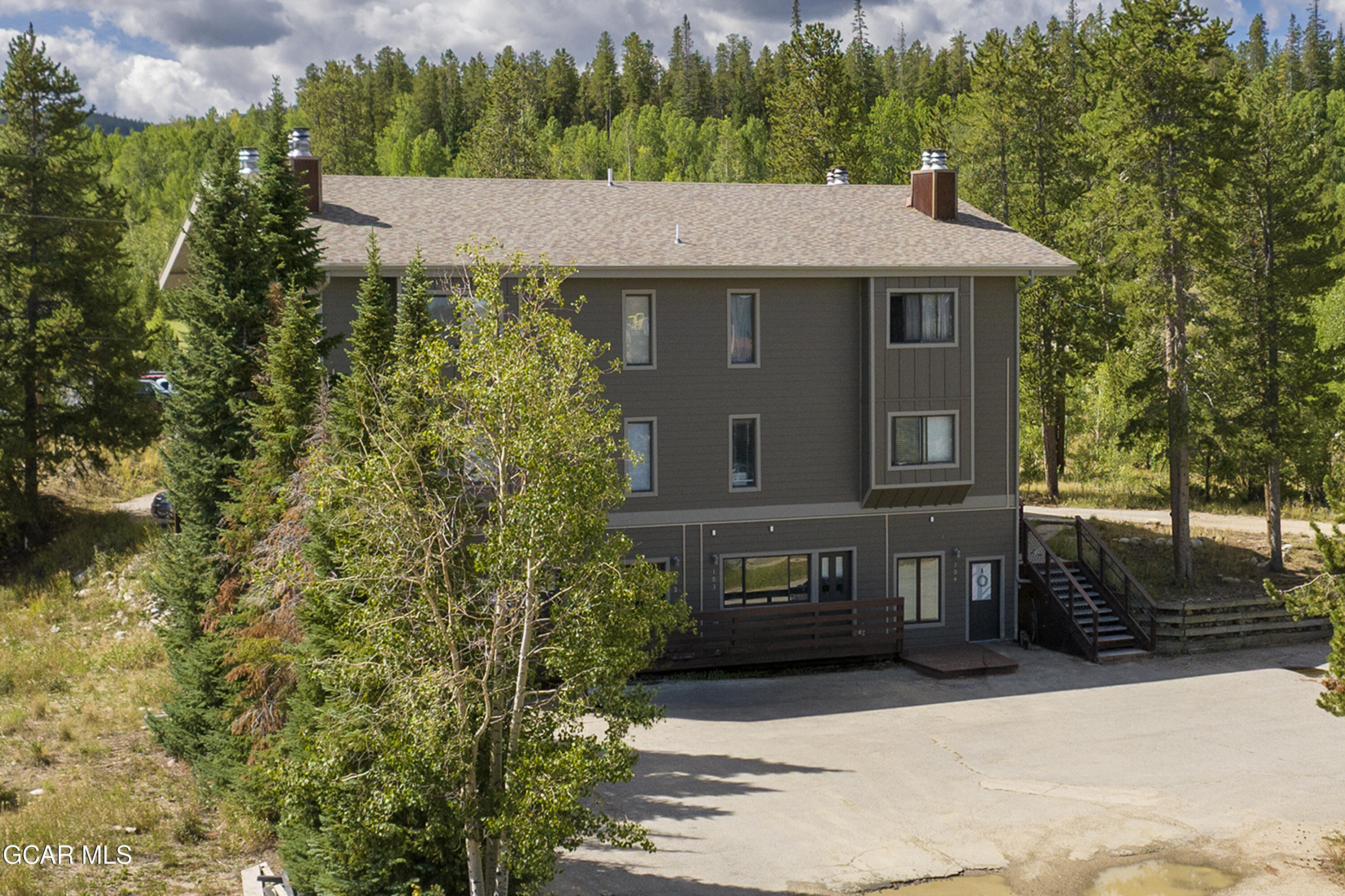 32 Telemark Drive 102