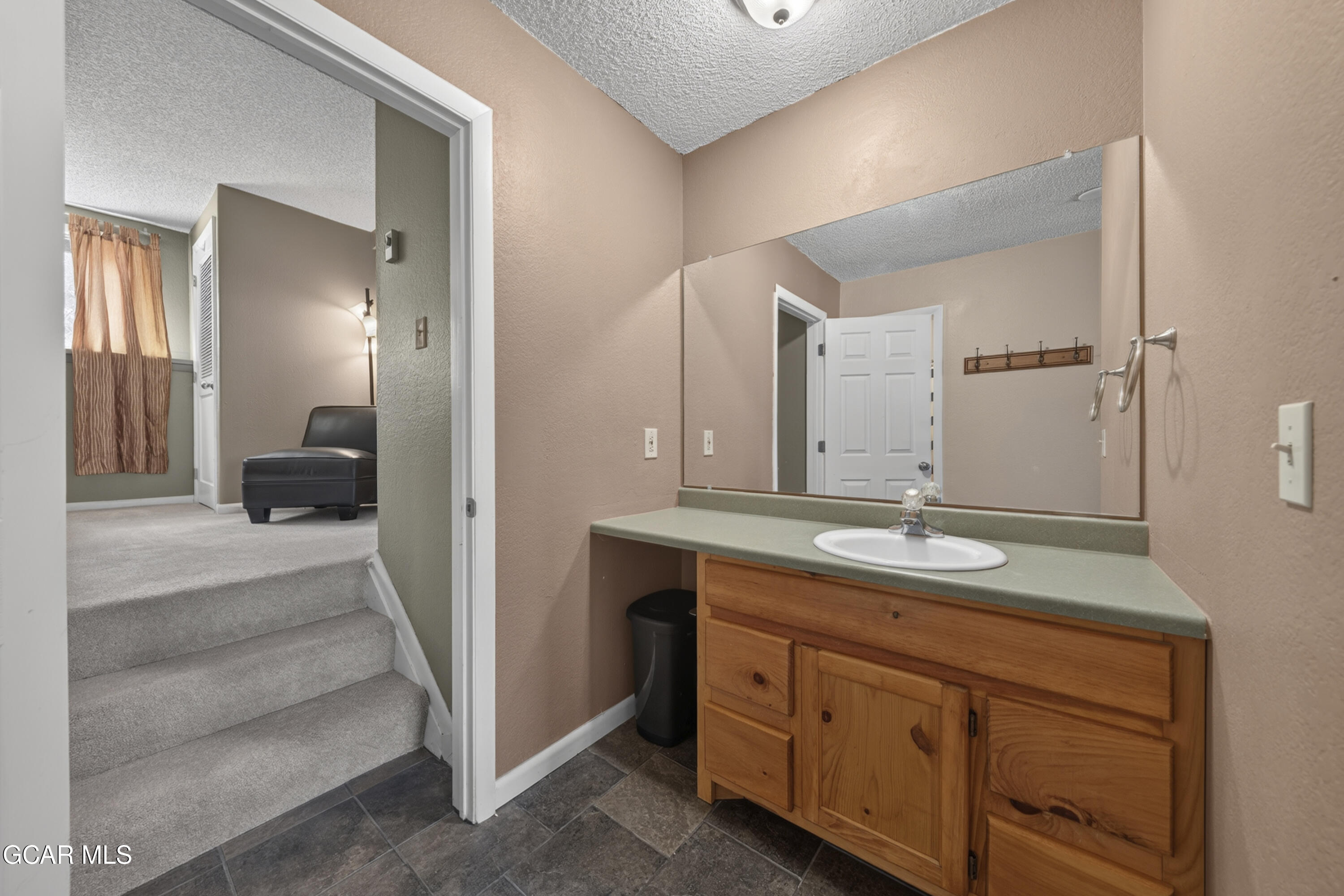 32 Telemark Drive 102