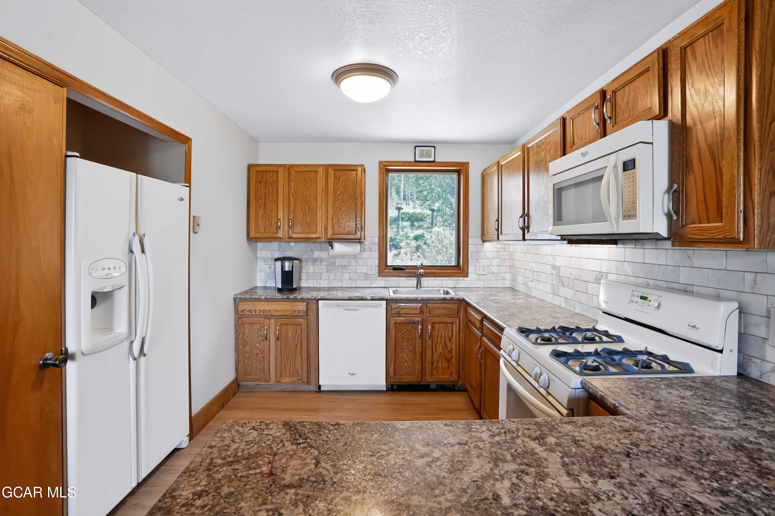 354 County Road 442 B3