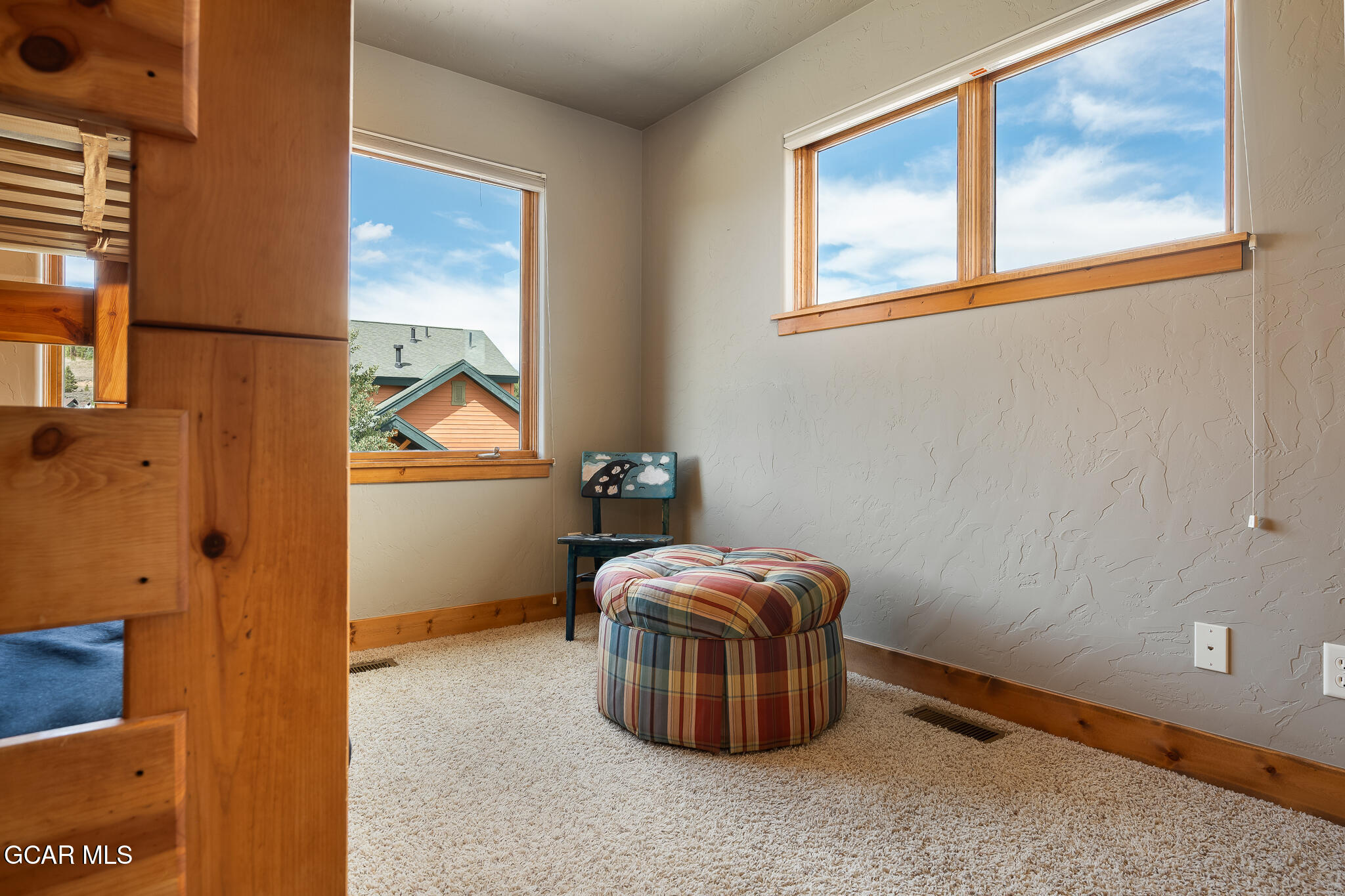 301 GCR 514 / Lupine Lane