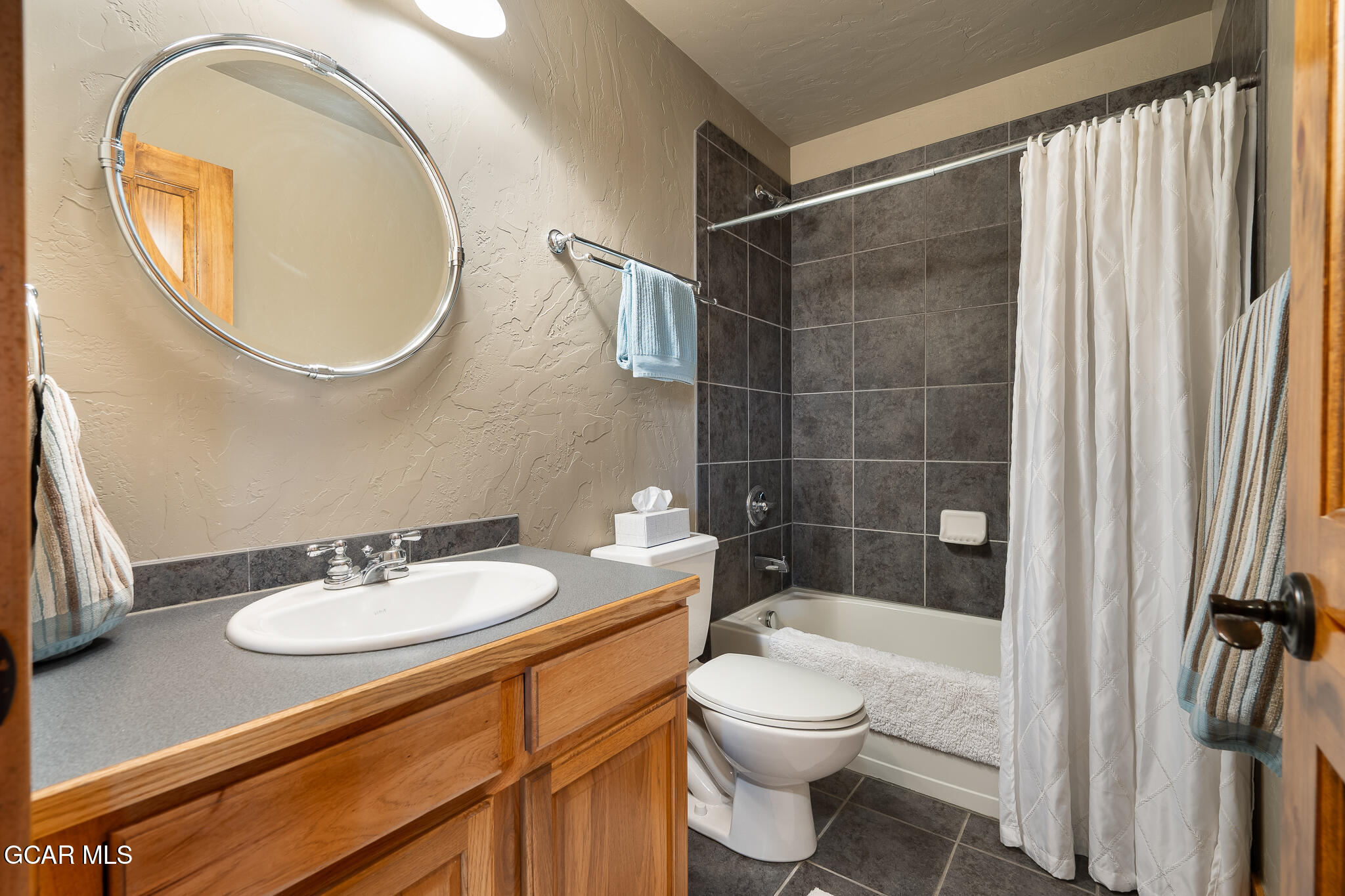 301 GCR 514 / Lupine Lane