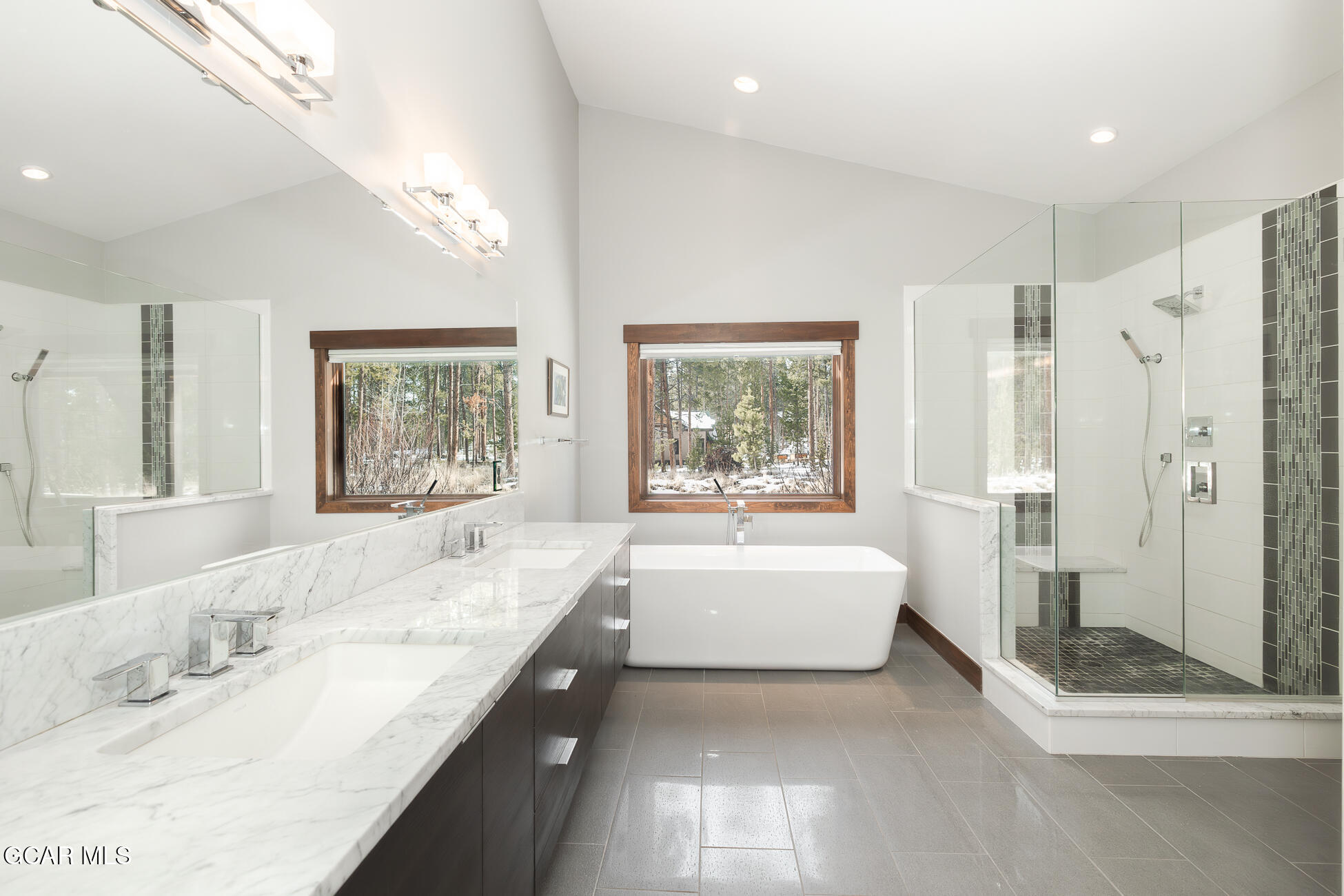 492 Mountain Peak Road