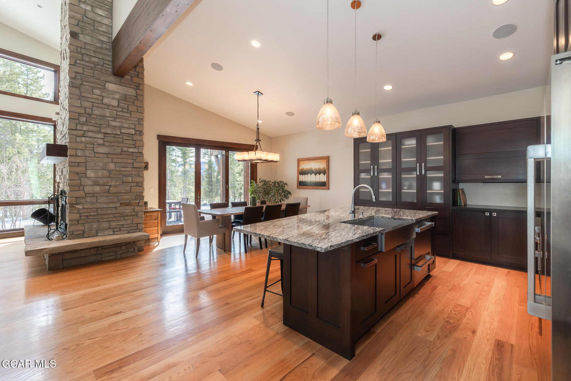 492 Mountain Peak Road