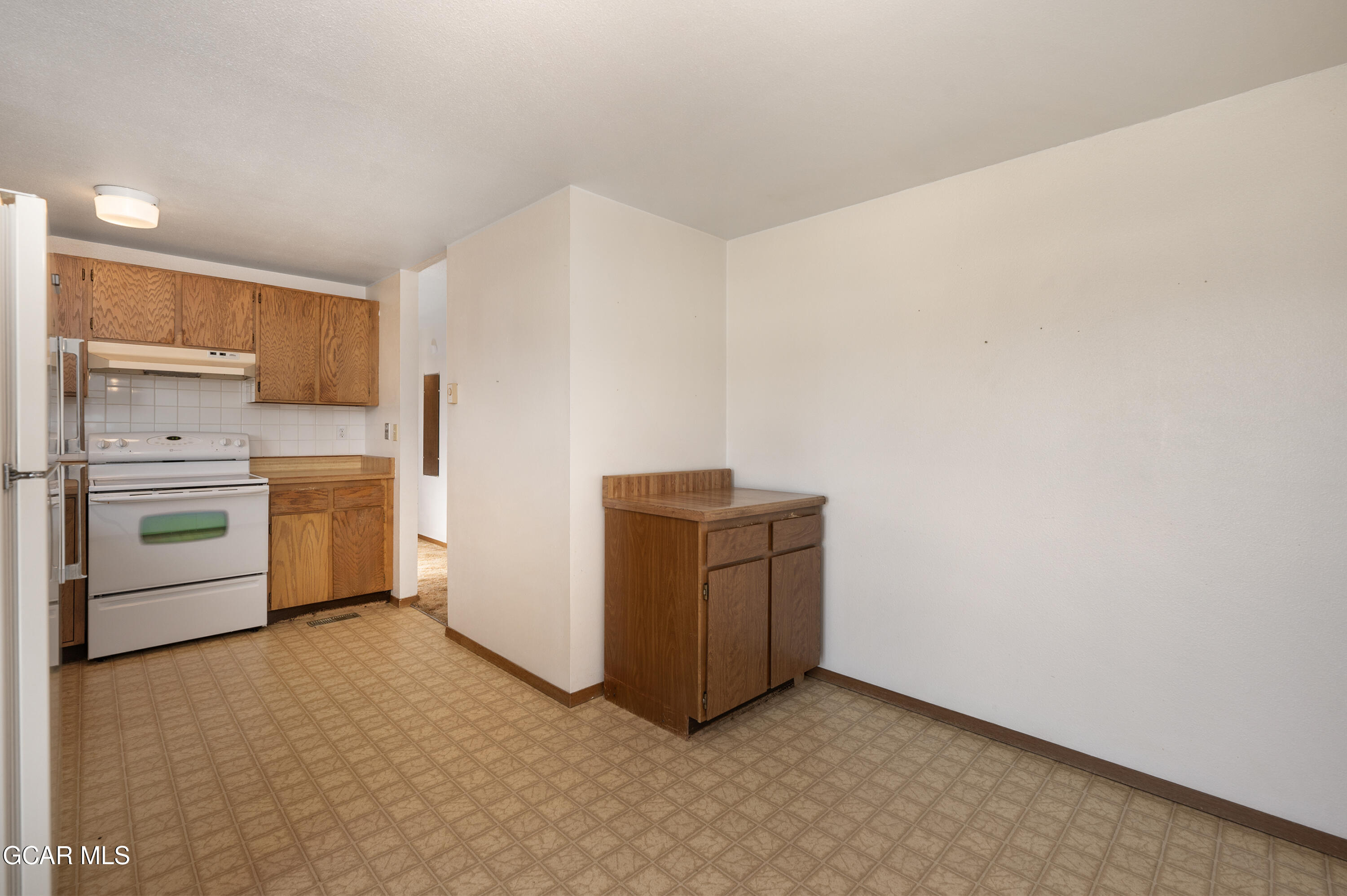 260 Christiansen Avenue