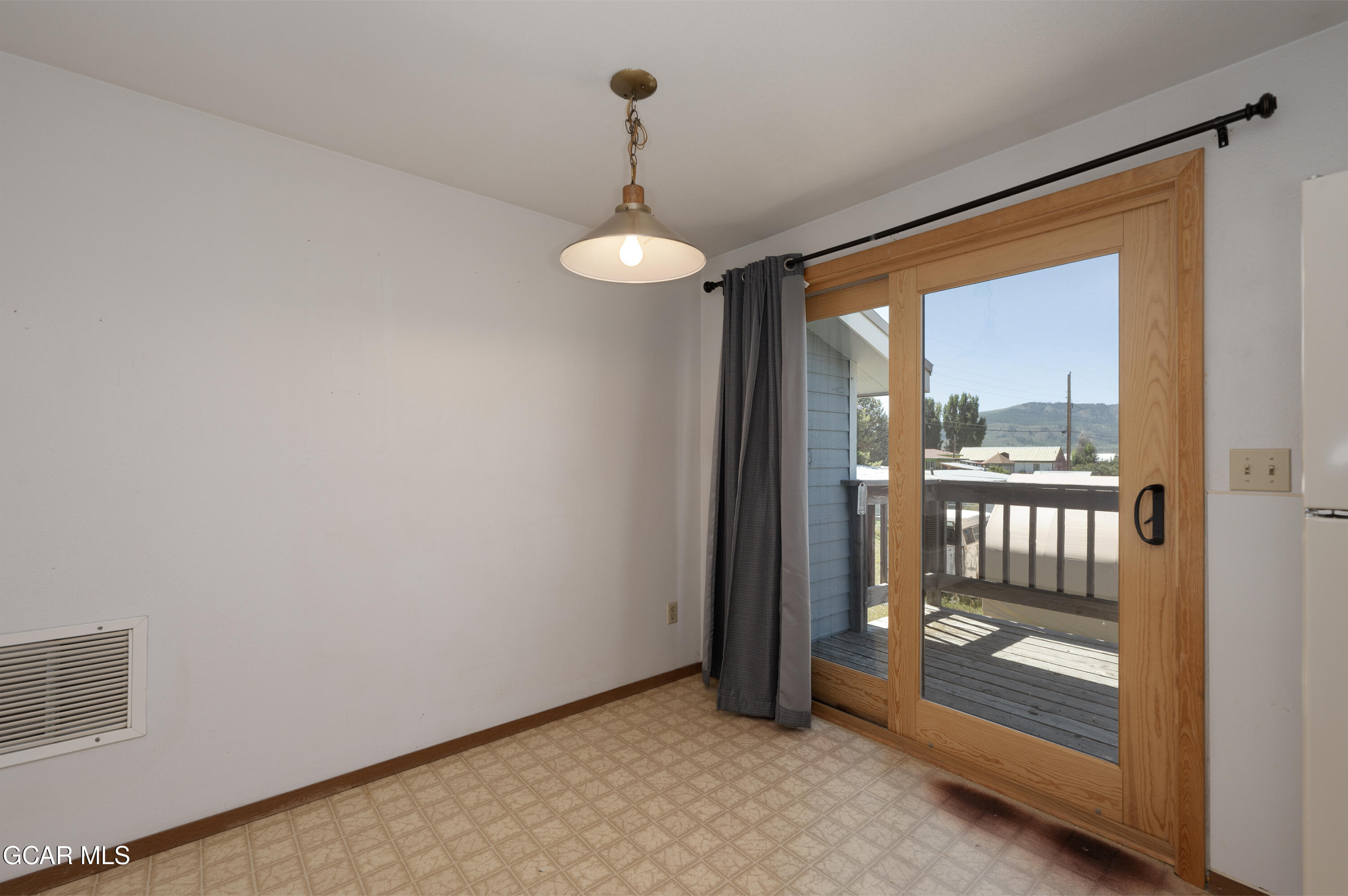 260 Christiansen Avenue
