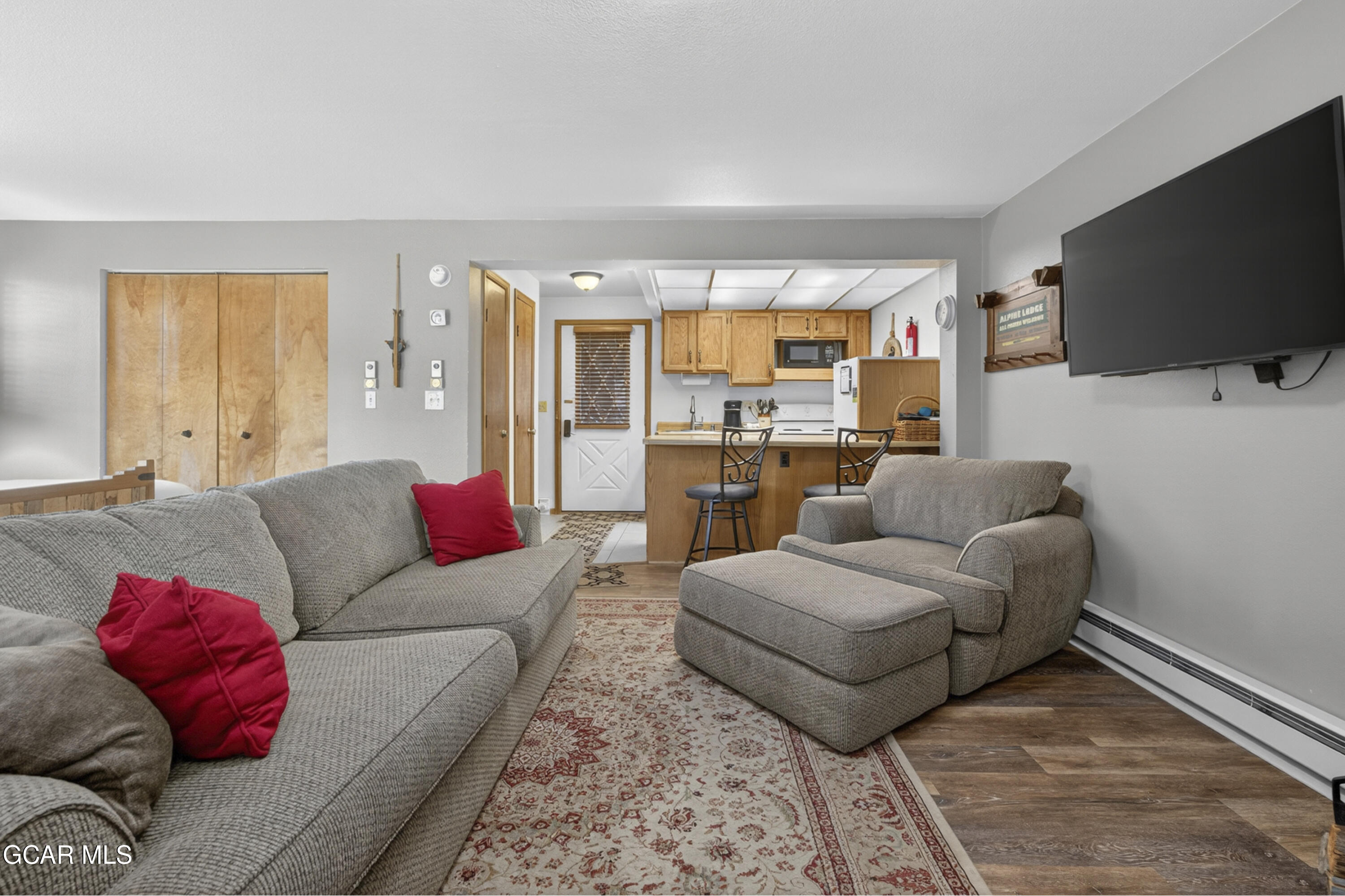 59 RIVER Drive 2