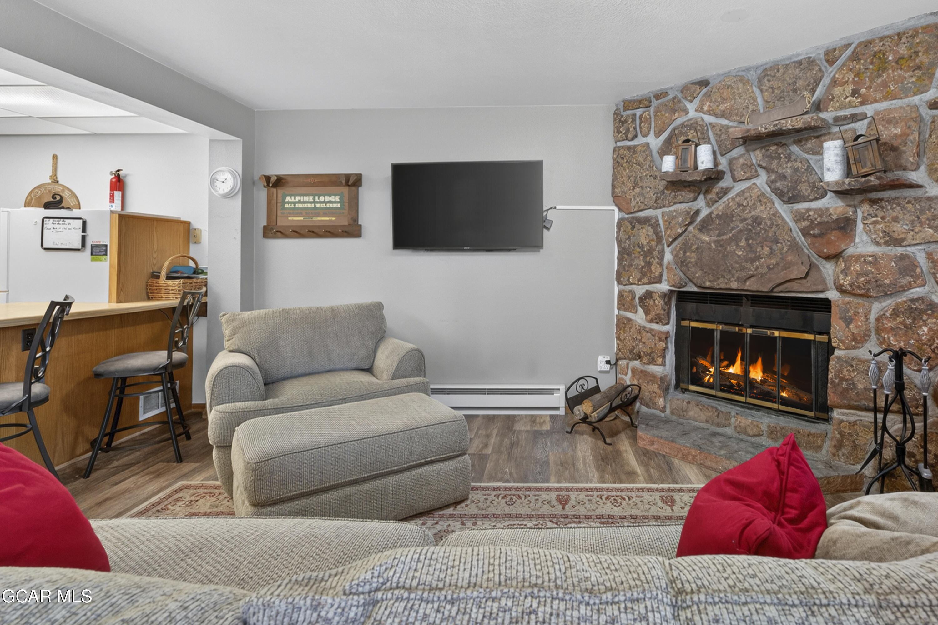 59 RIVER Drive 2