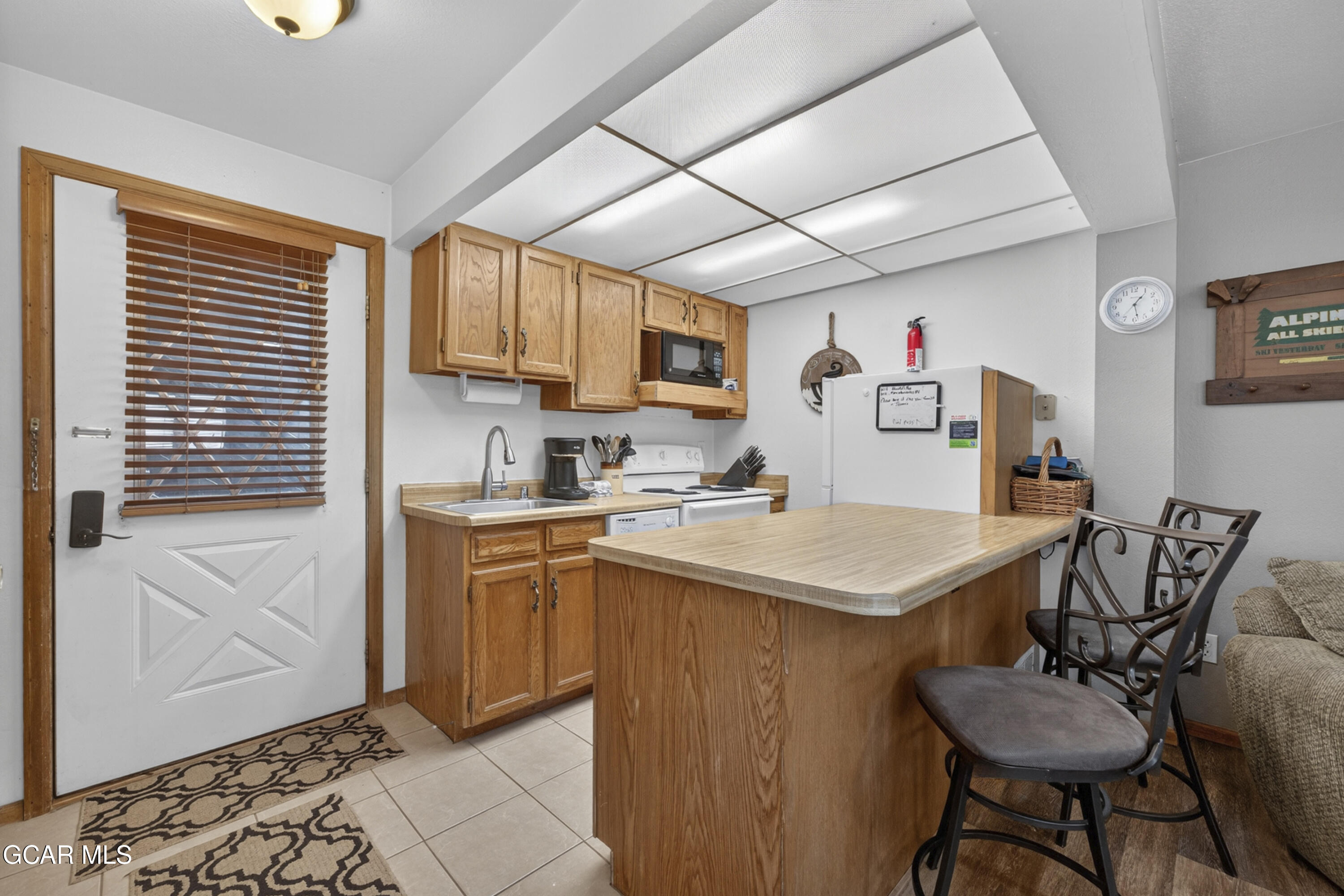 59 RIVER Drive 2