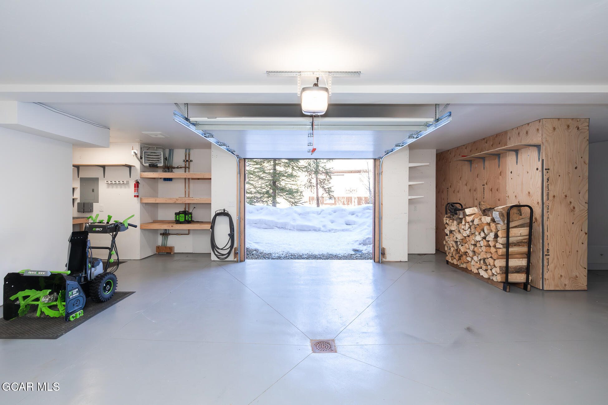 684 Vasquez Road