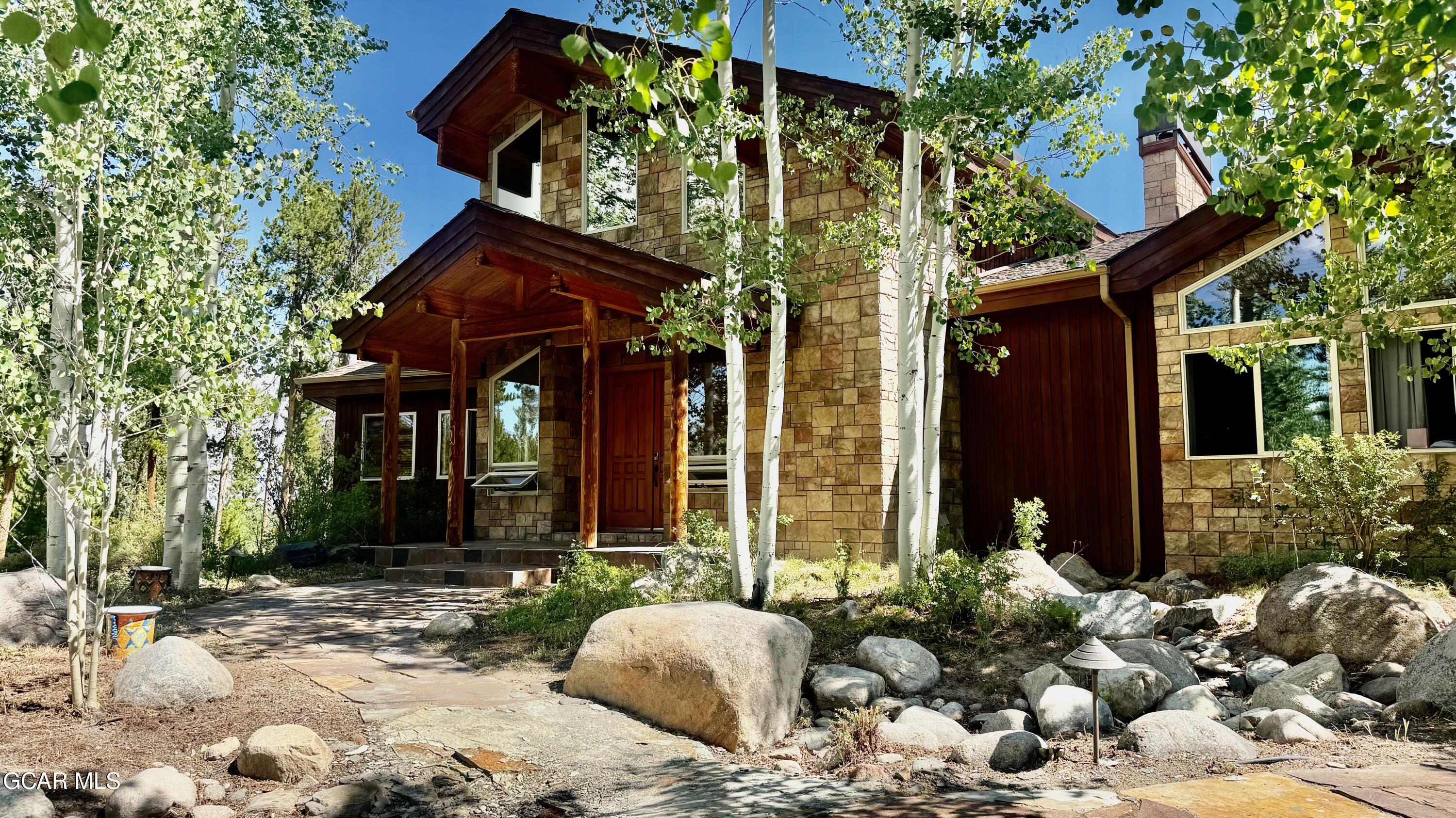 2940 Golf Course Cir