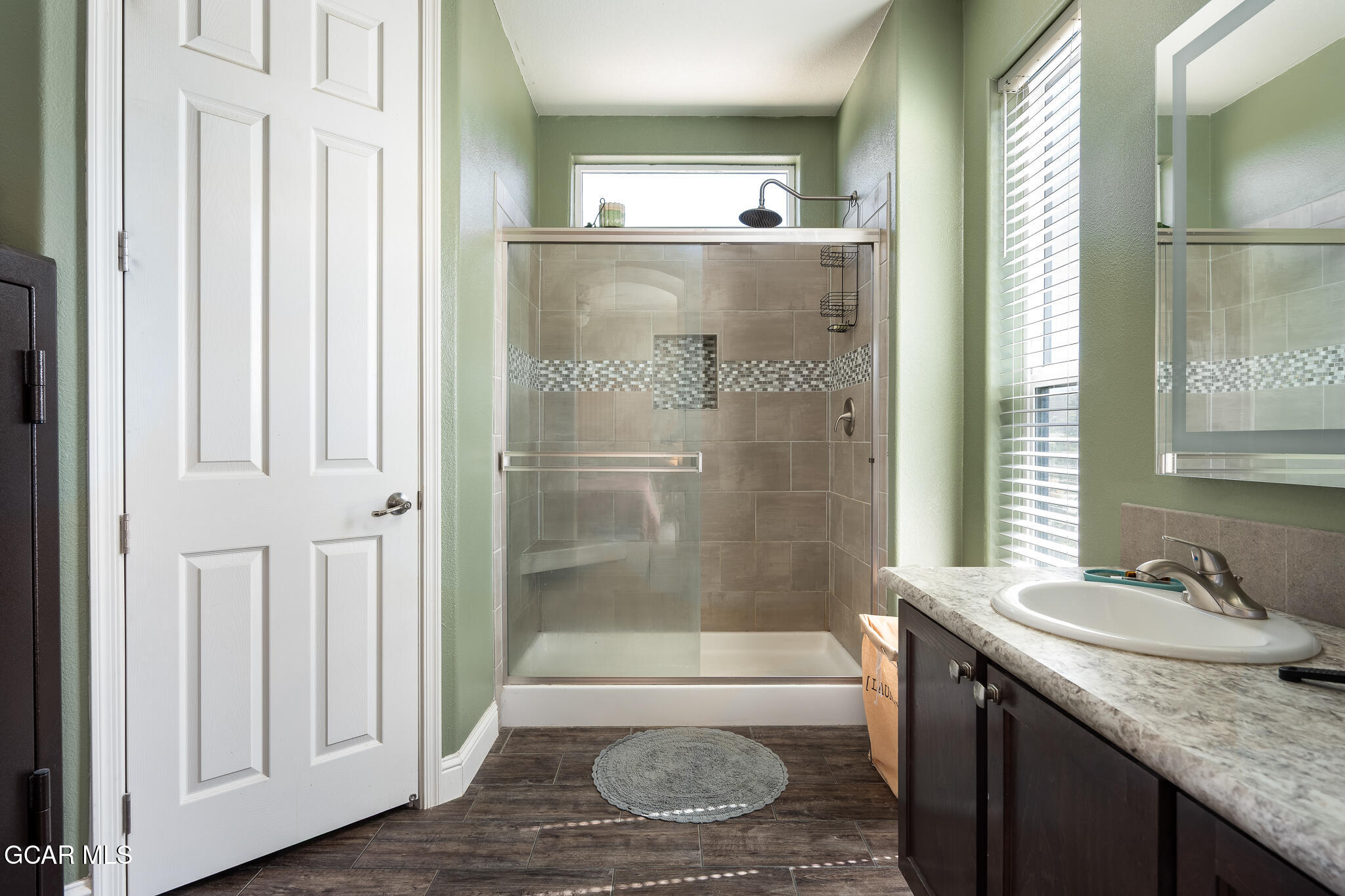 551 Summit Trail 143