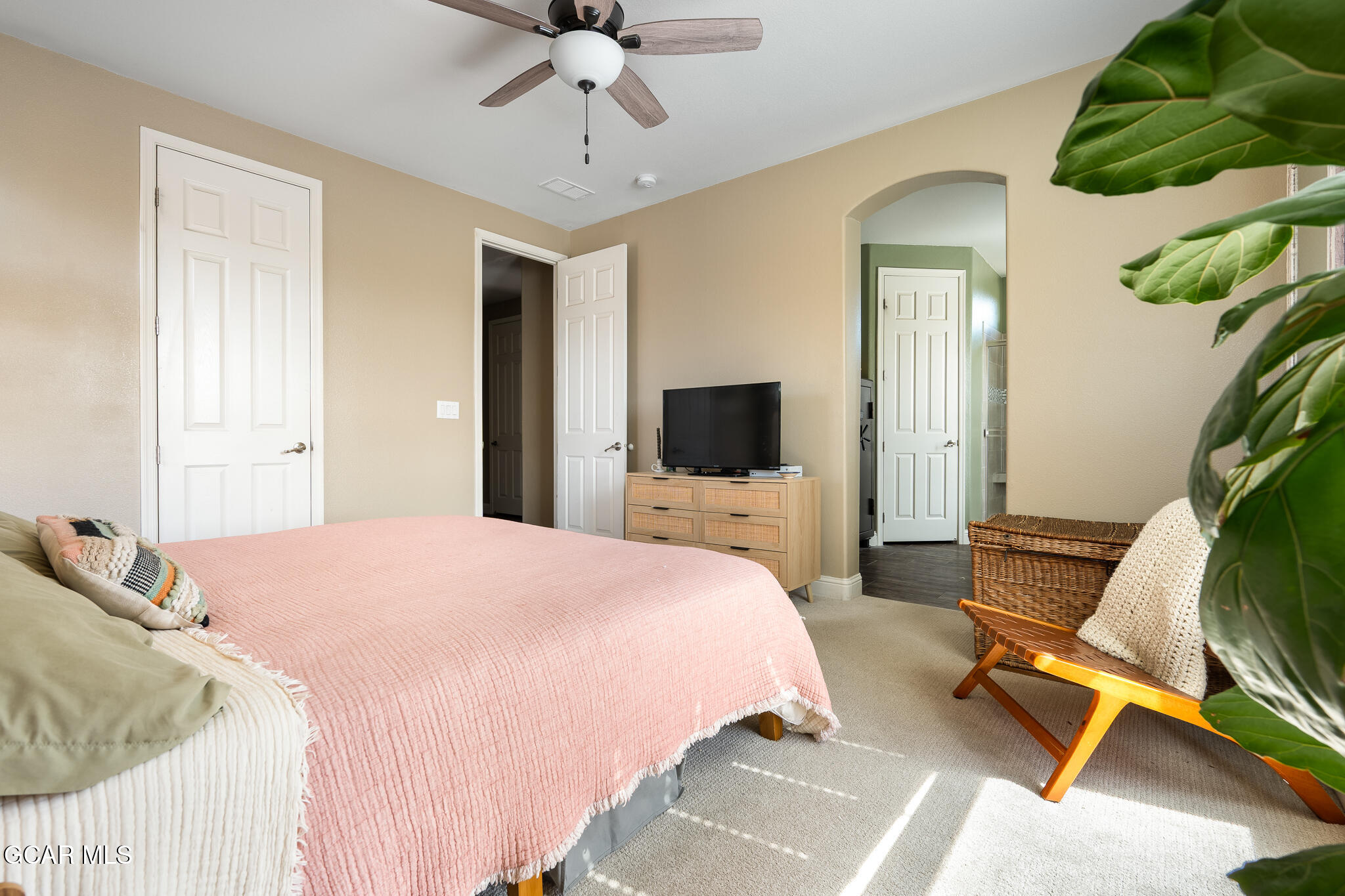 551 Summit Trail 143