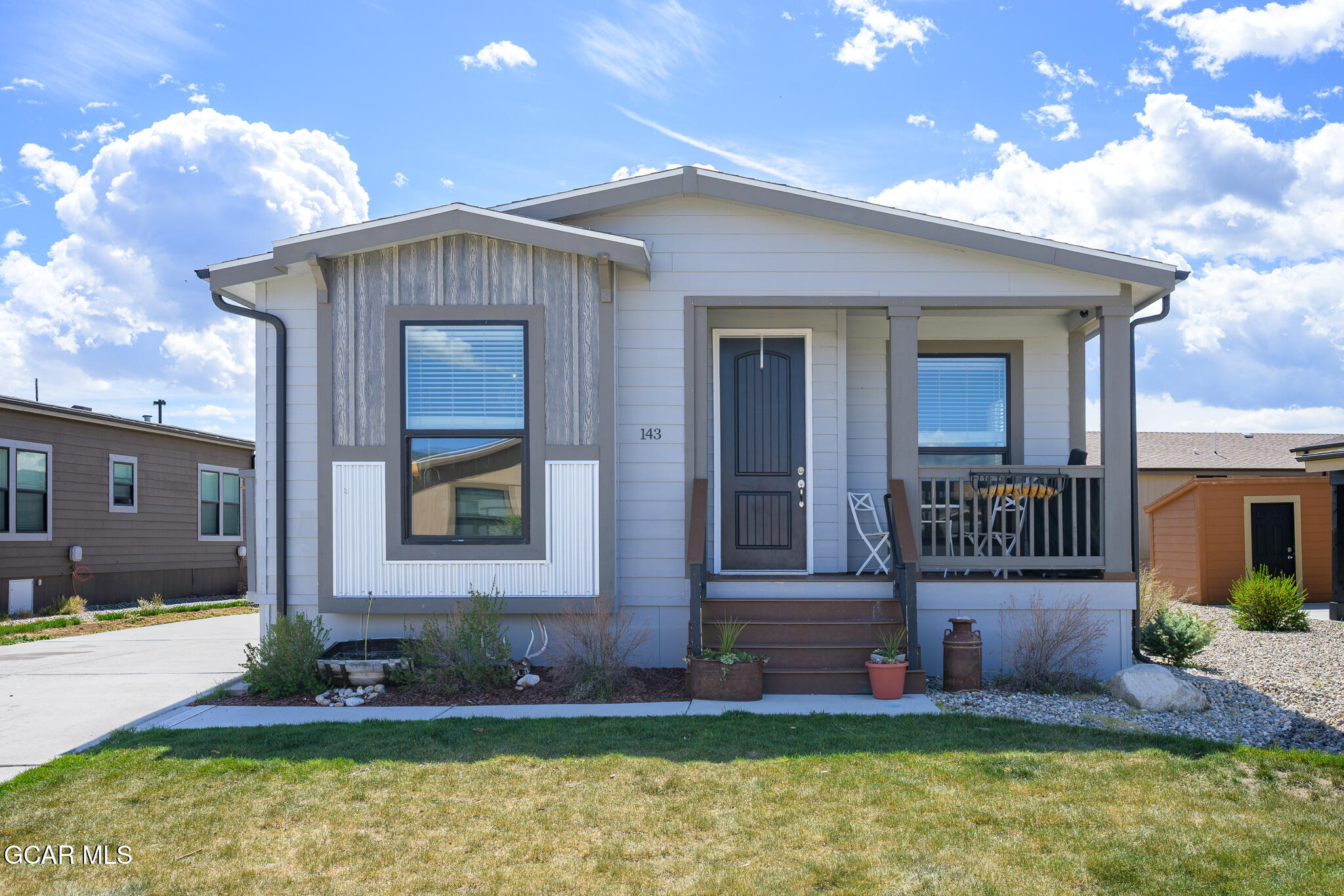 551 Summit Trail 143