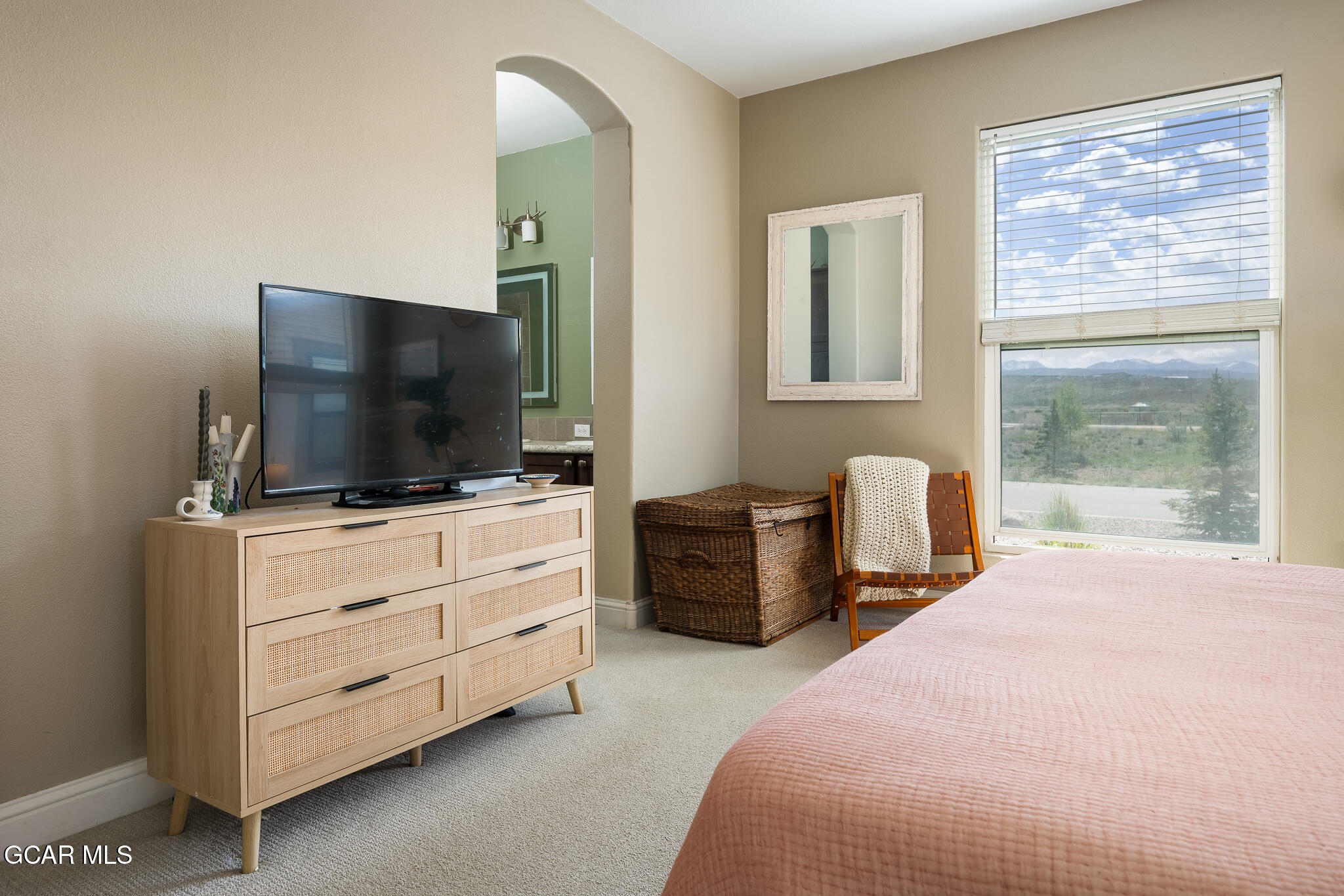 551 Summit Trail 143