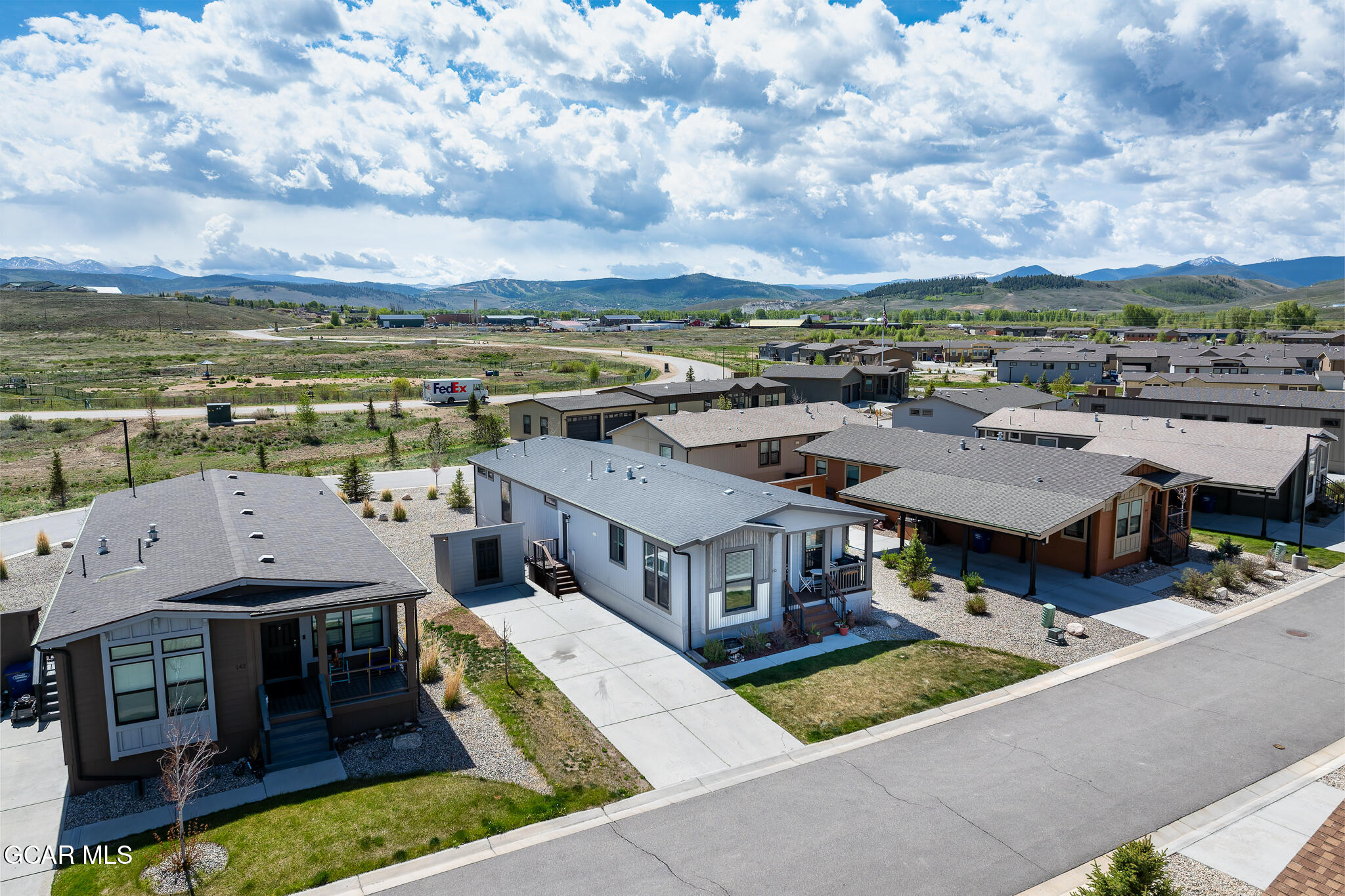 551 Summit Trail 143