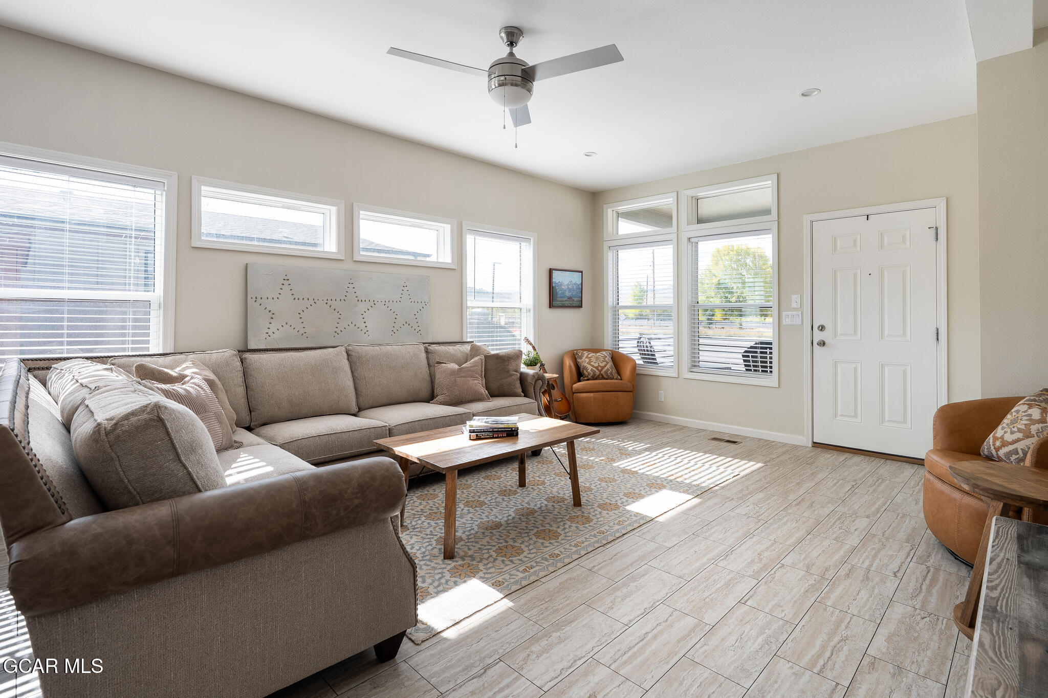551 Summit Trail 10