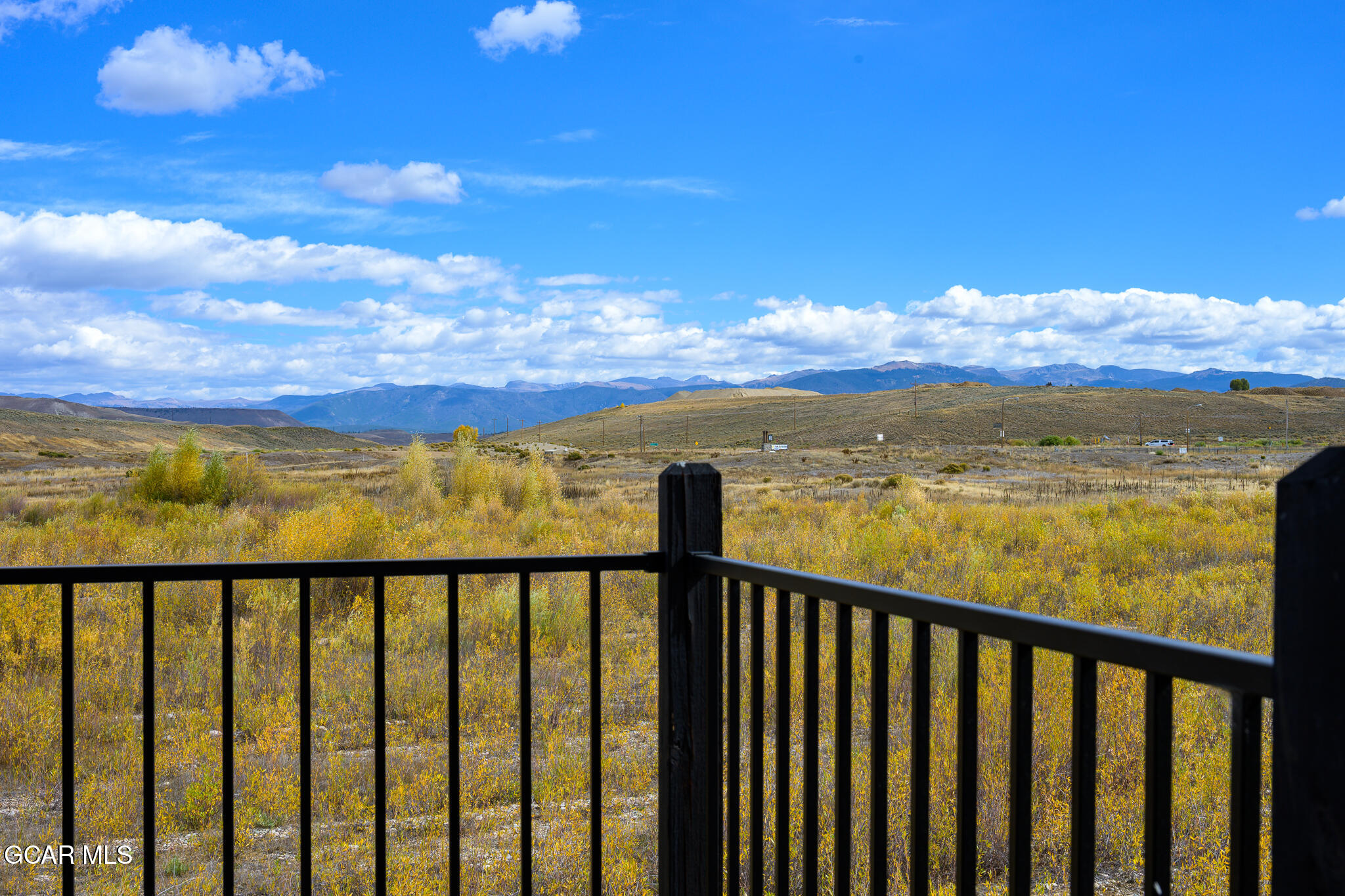 551 Summit Trail 10