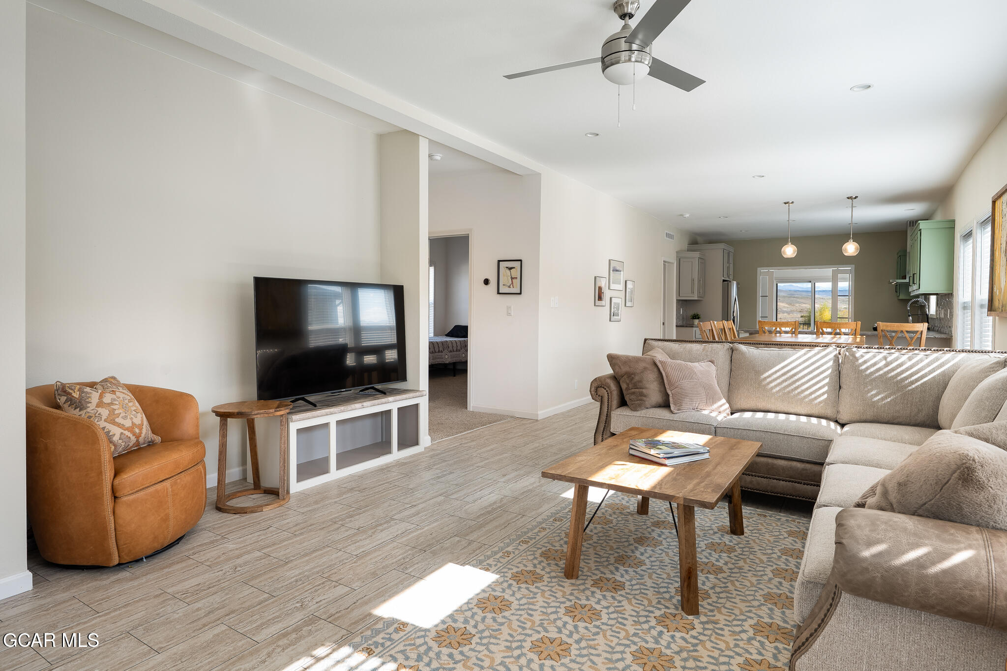 551 Summit Trail 10