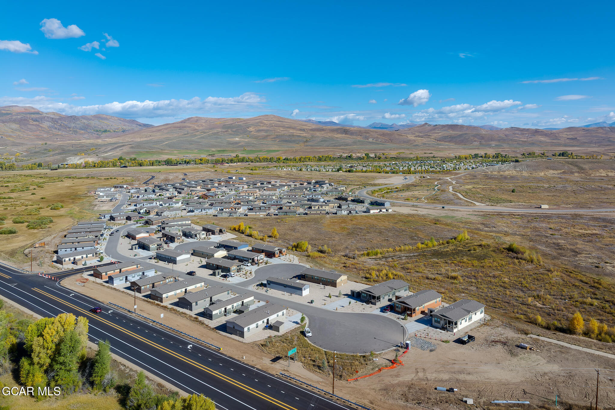 551 Summit Trail 10