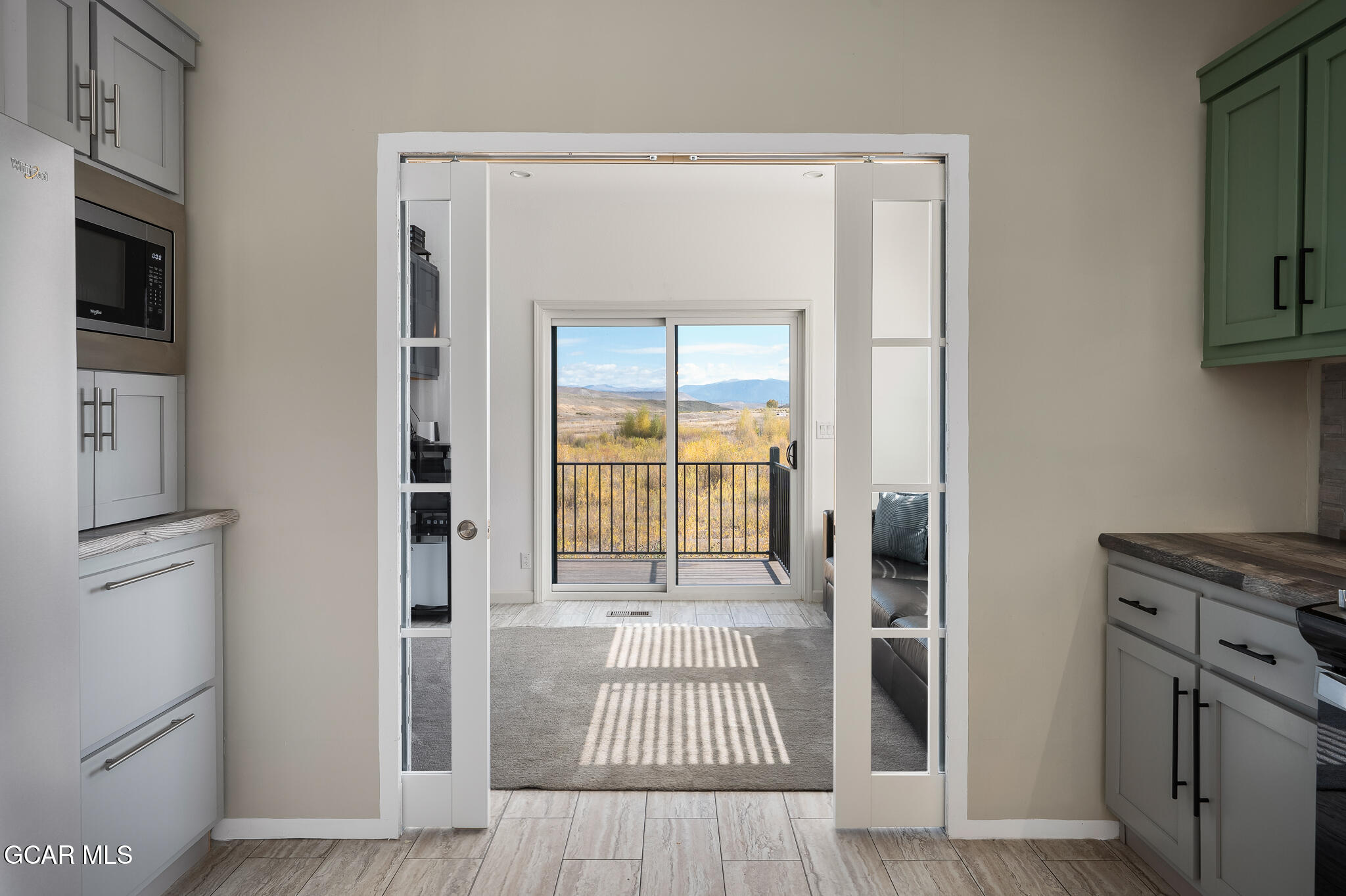 551 Summit Trail 10