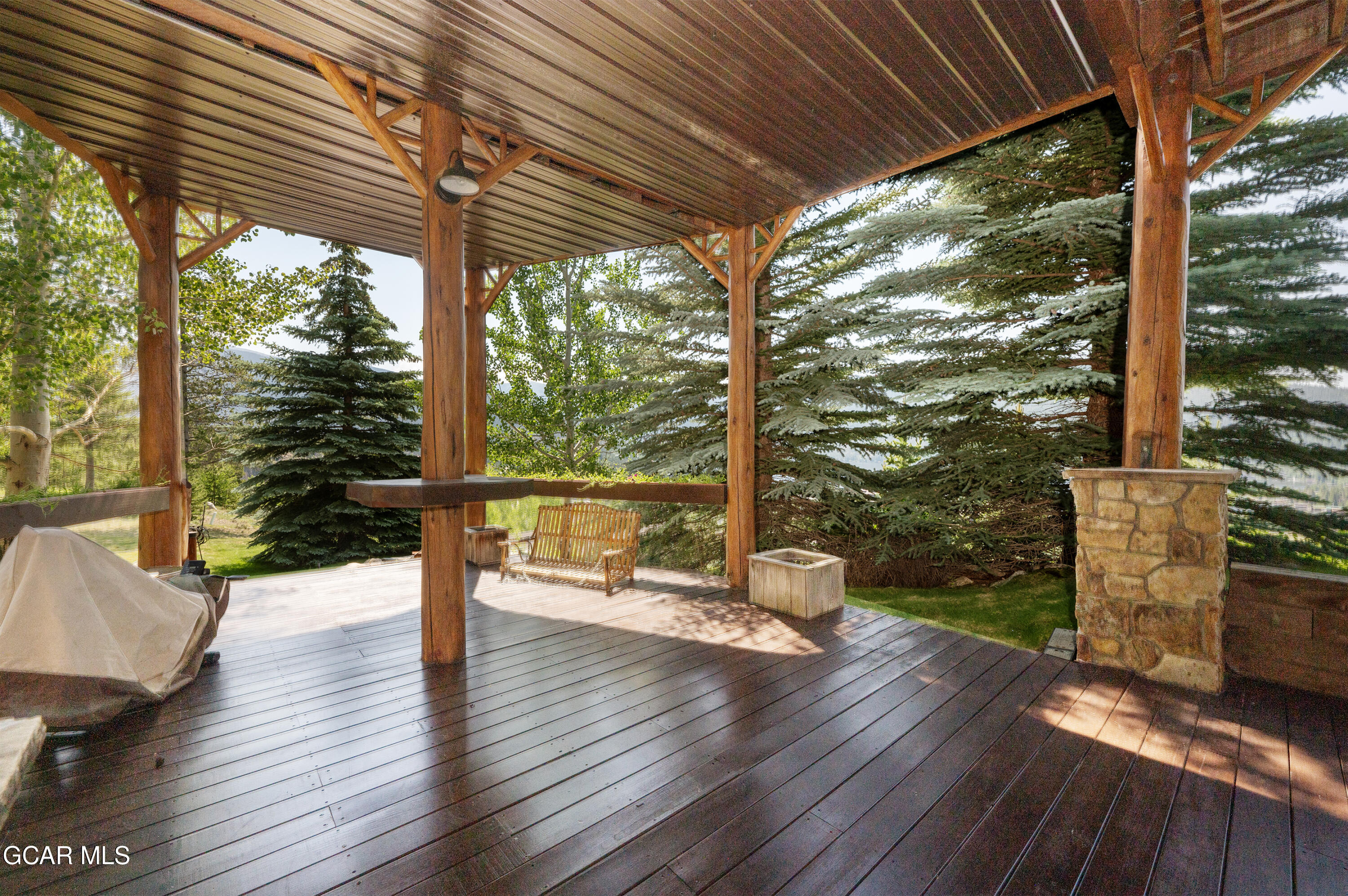 61 Farview Lane