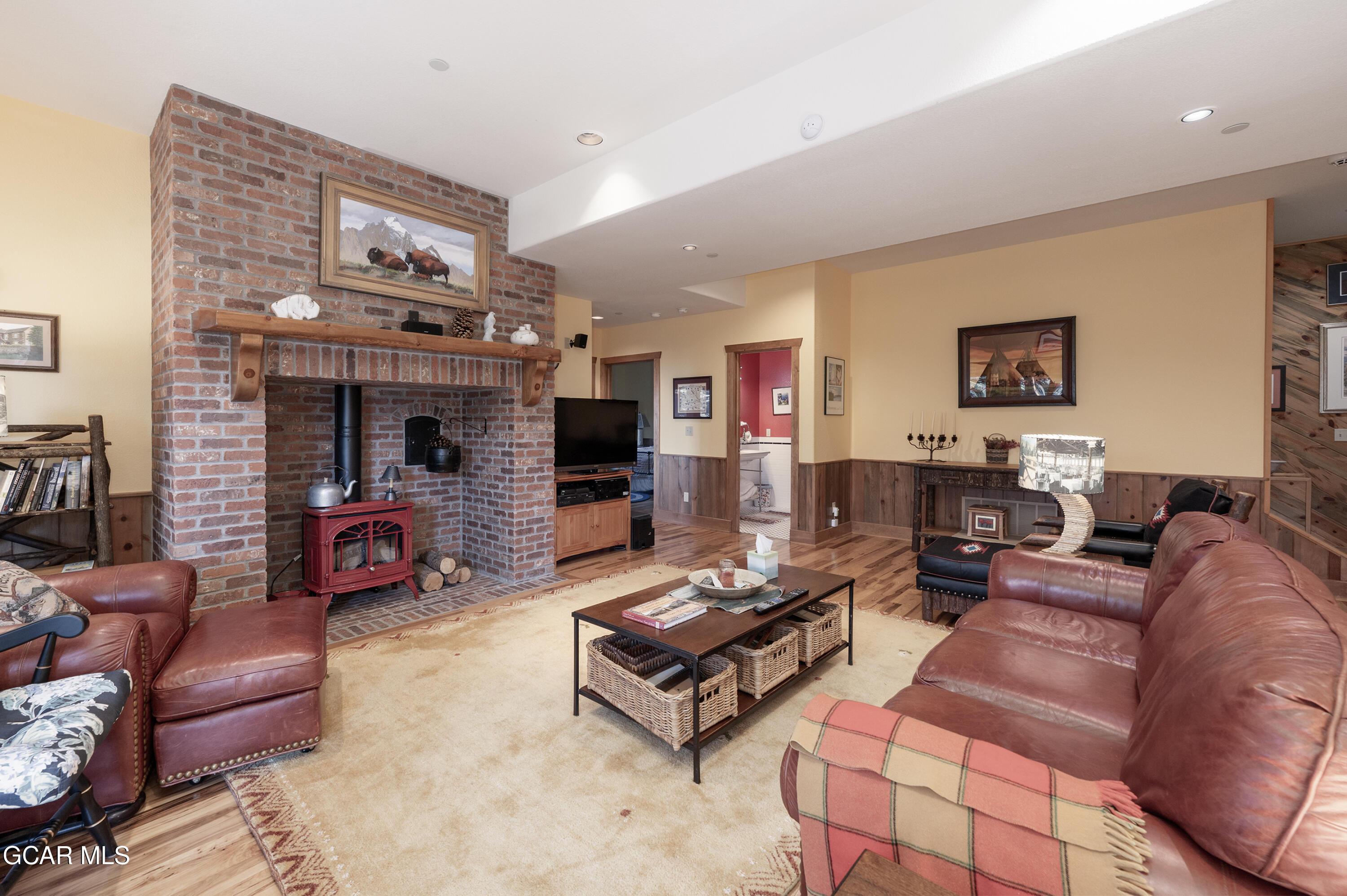 61 Farview Lane