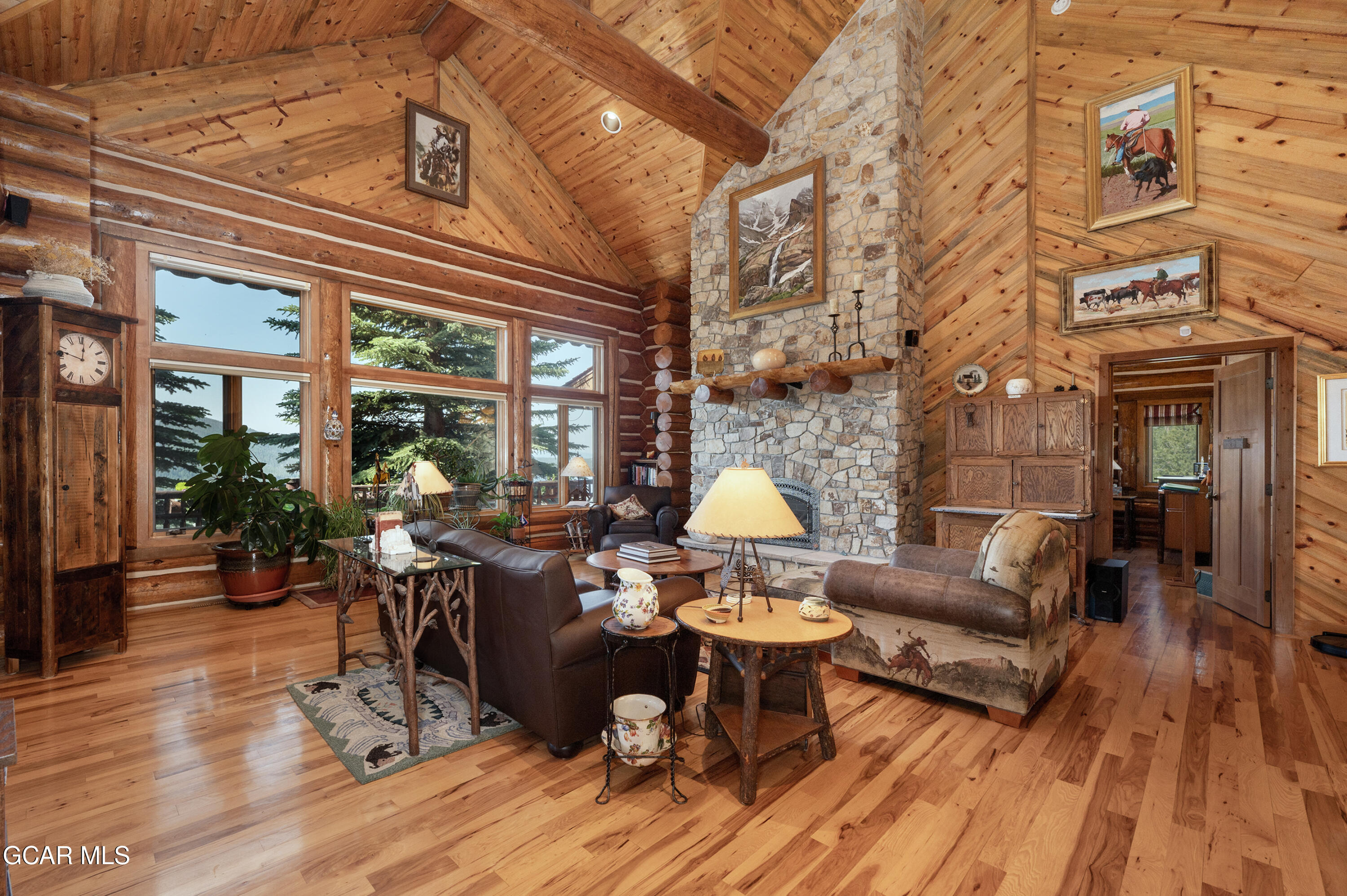 61 Farview Lane