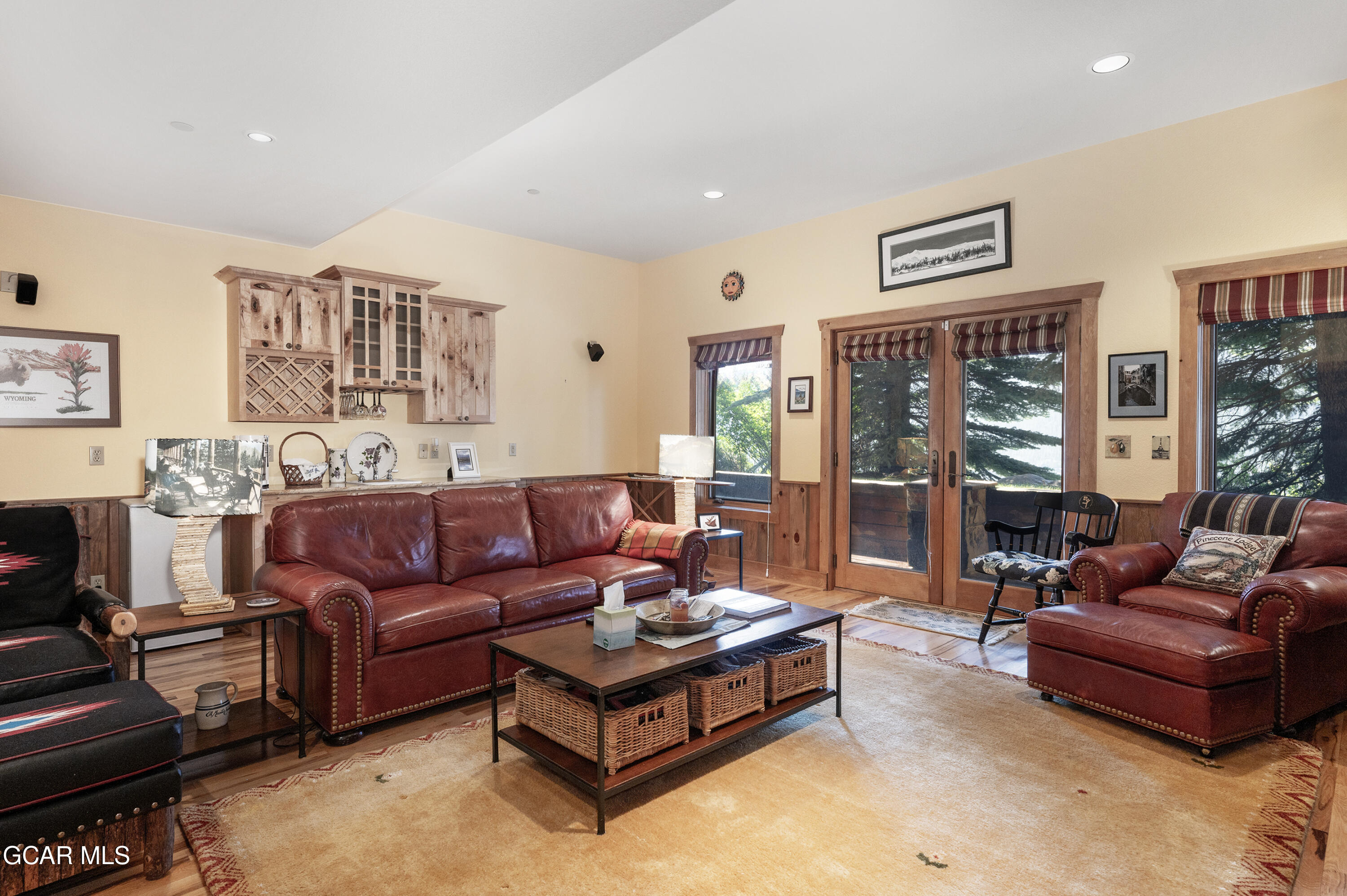 61 Farview Lane