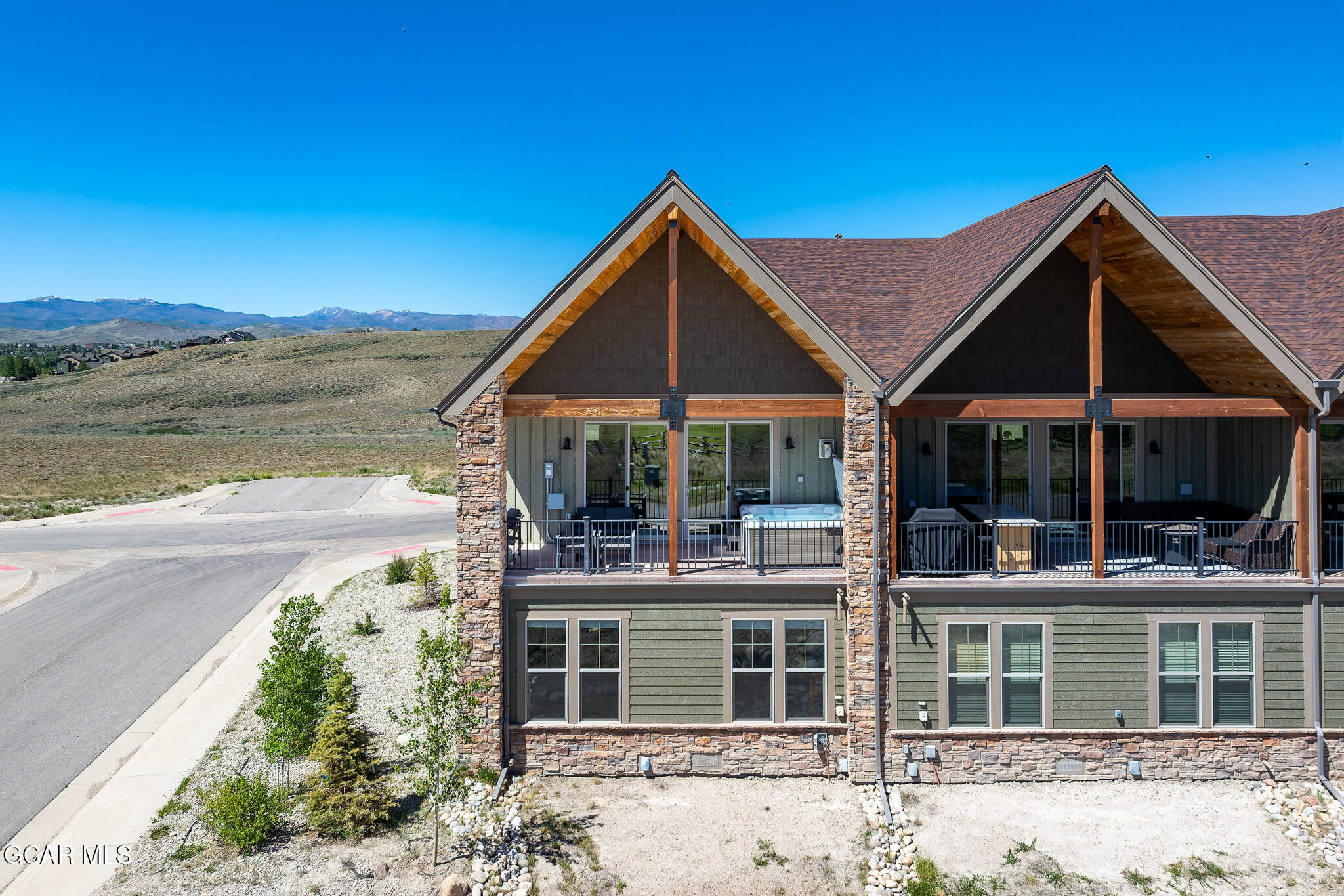 102 Eagle Ridge Drive