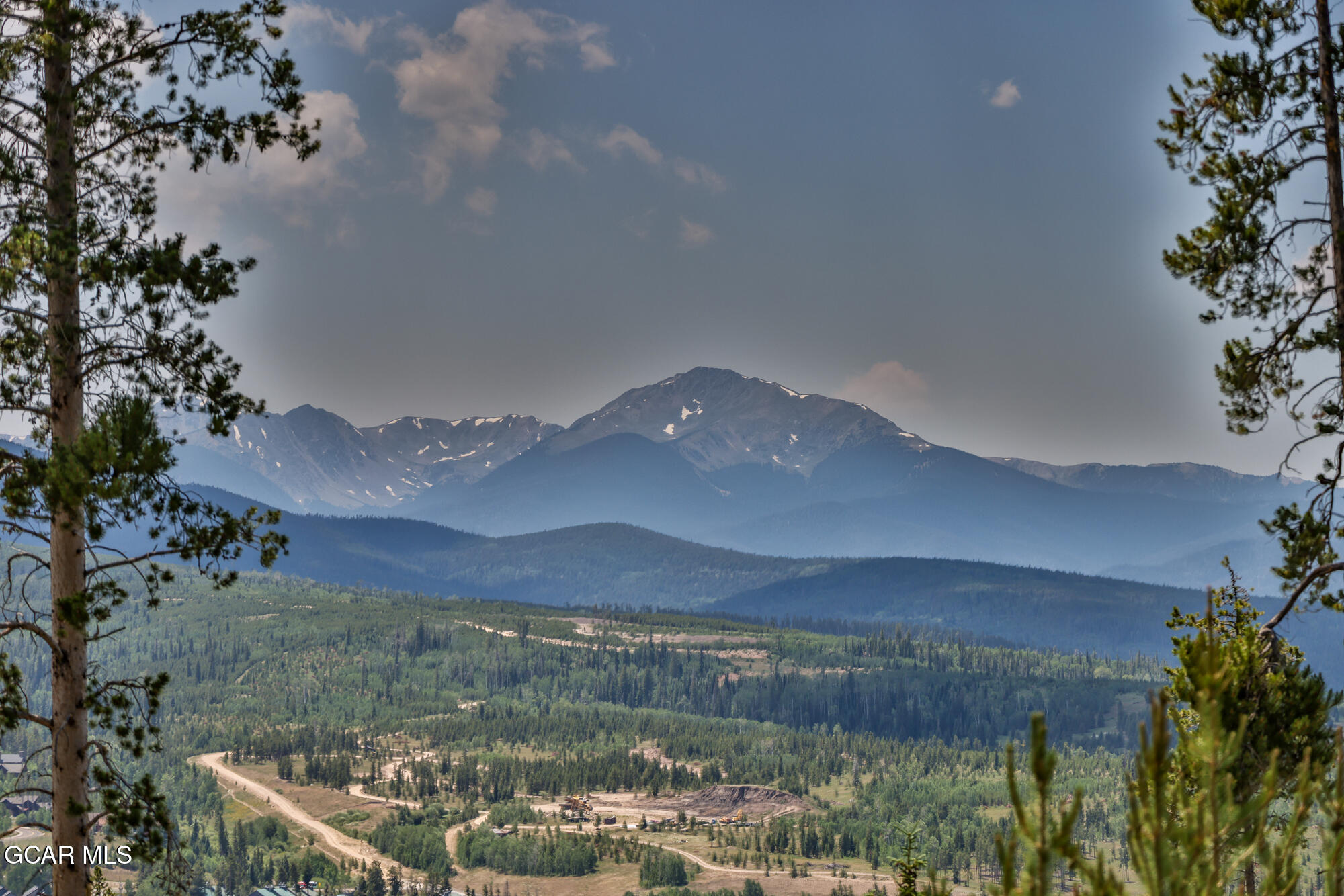 1055 Pioneer Trail