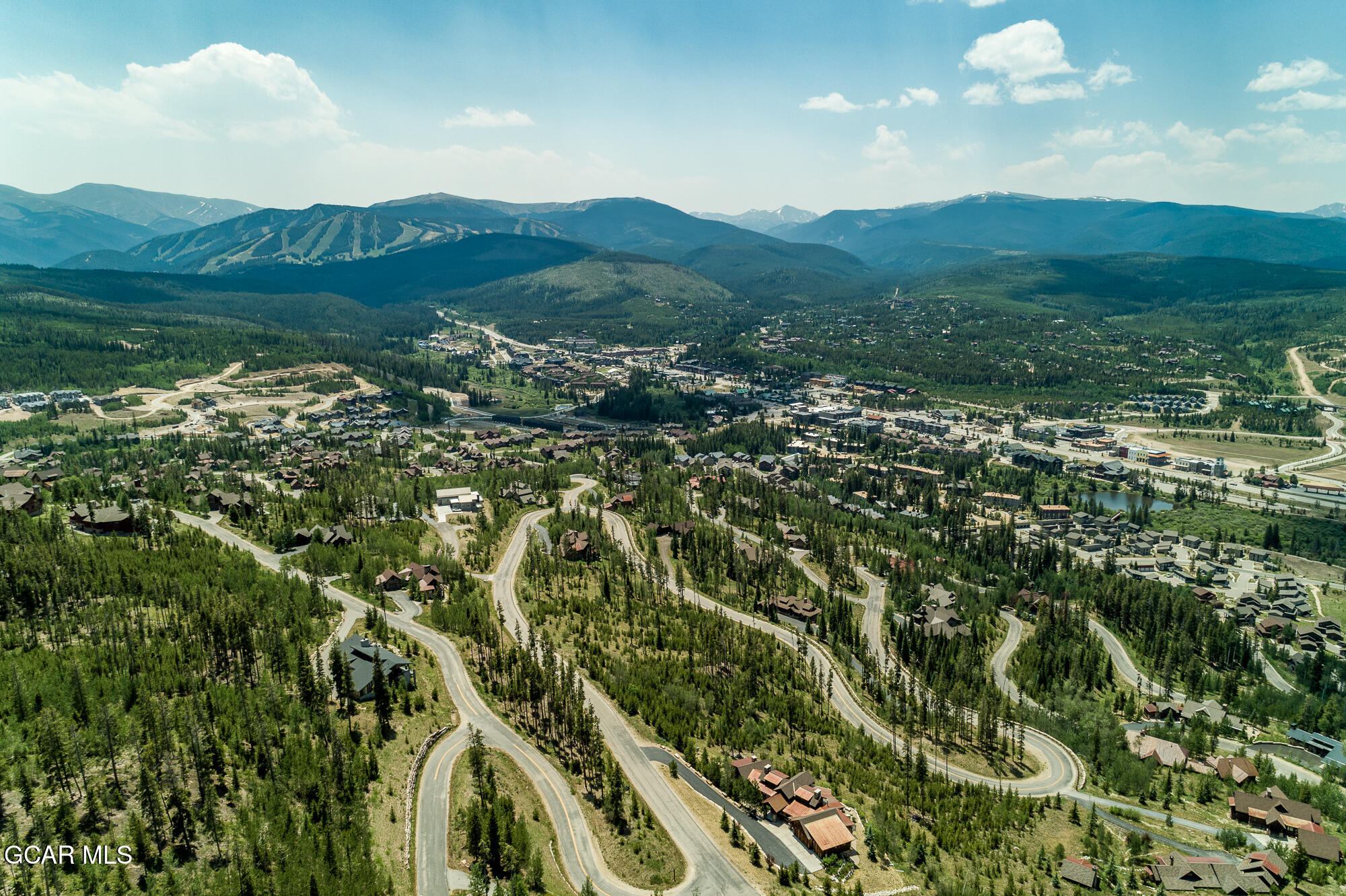 1055 Pioneer Trail
