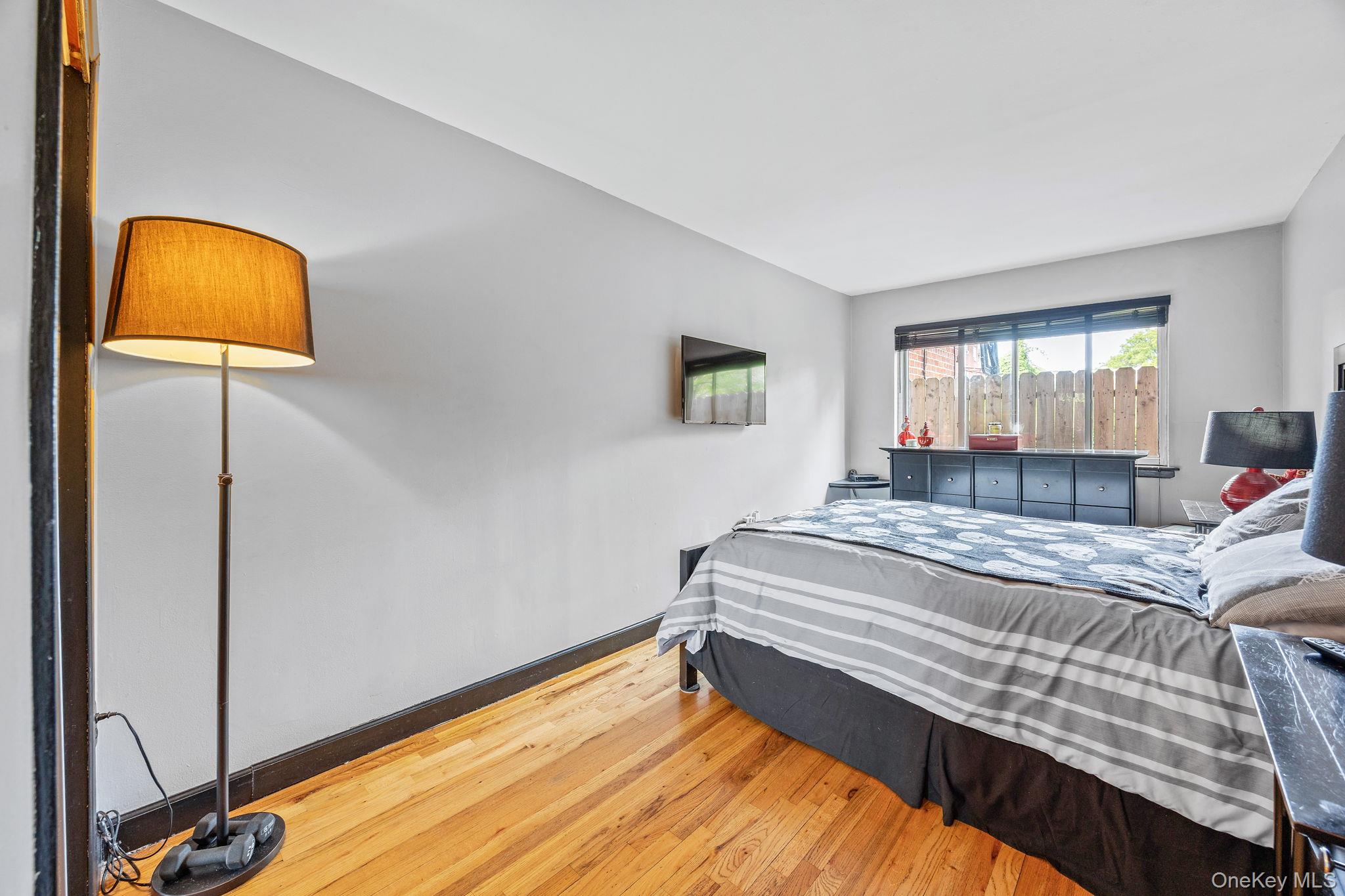 7521 Caldwell Avenue