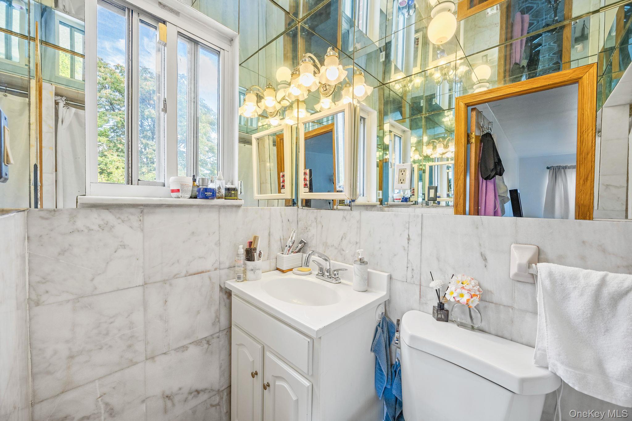 7521 Caldwell Avenue