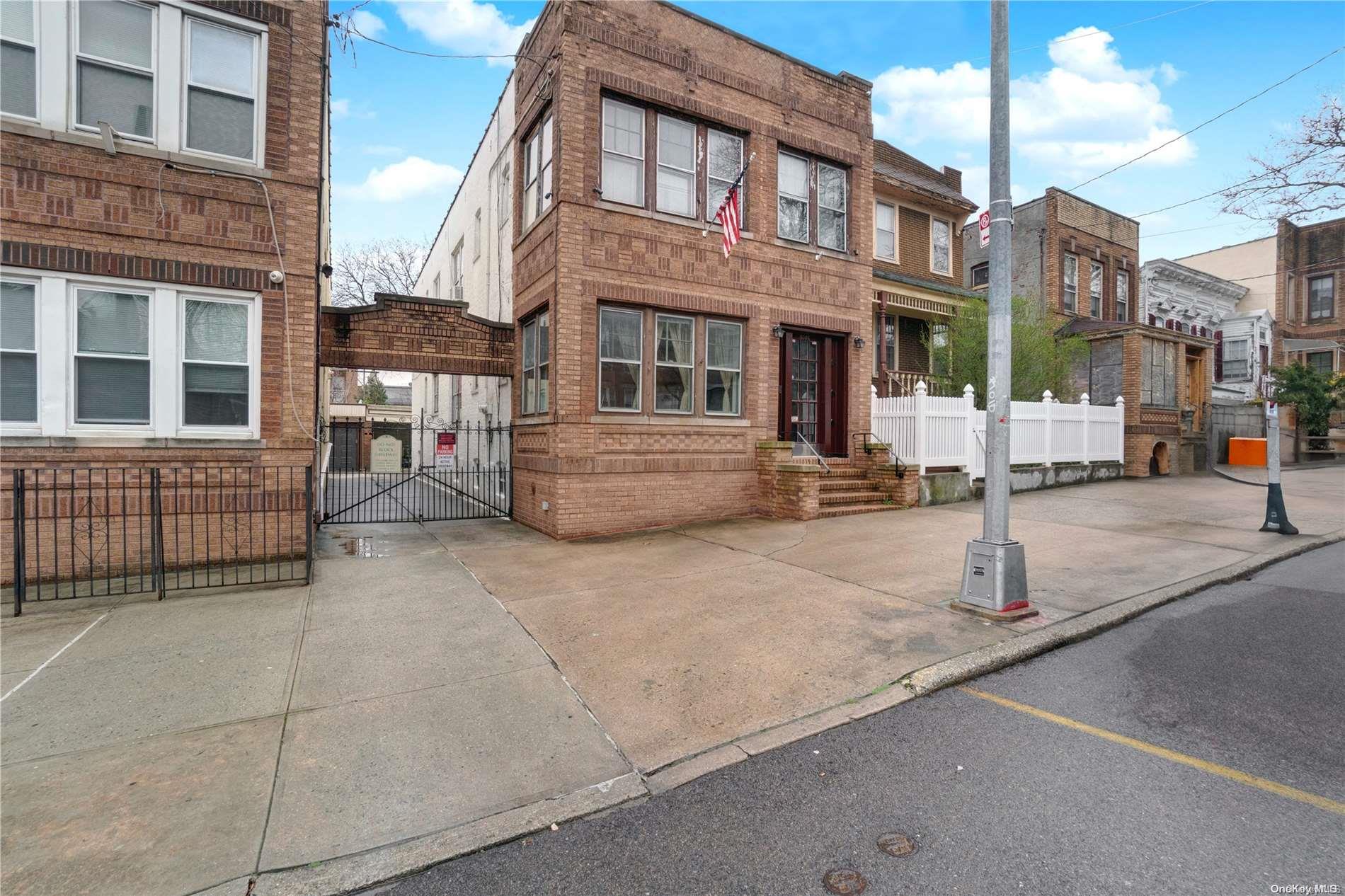 60-64 Linden Street