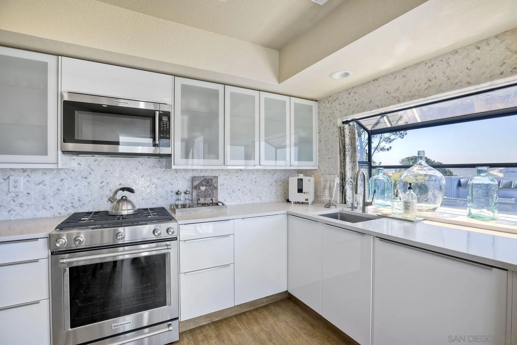 1043 Freedom Court