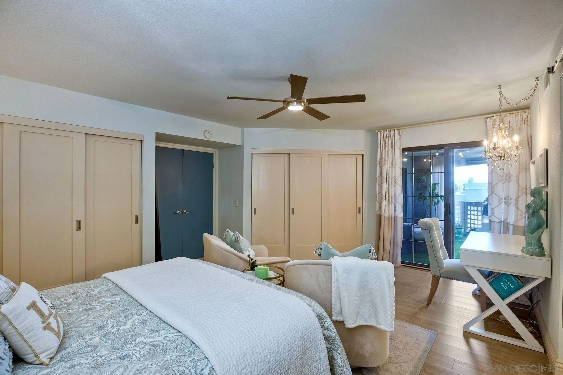 1043 Freedom Court
