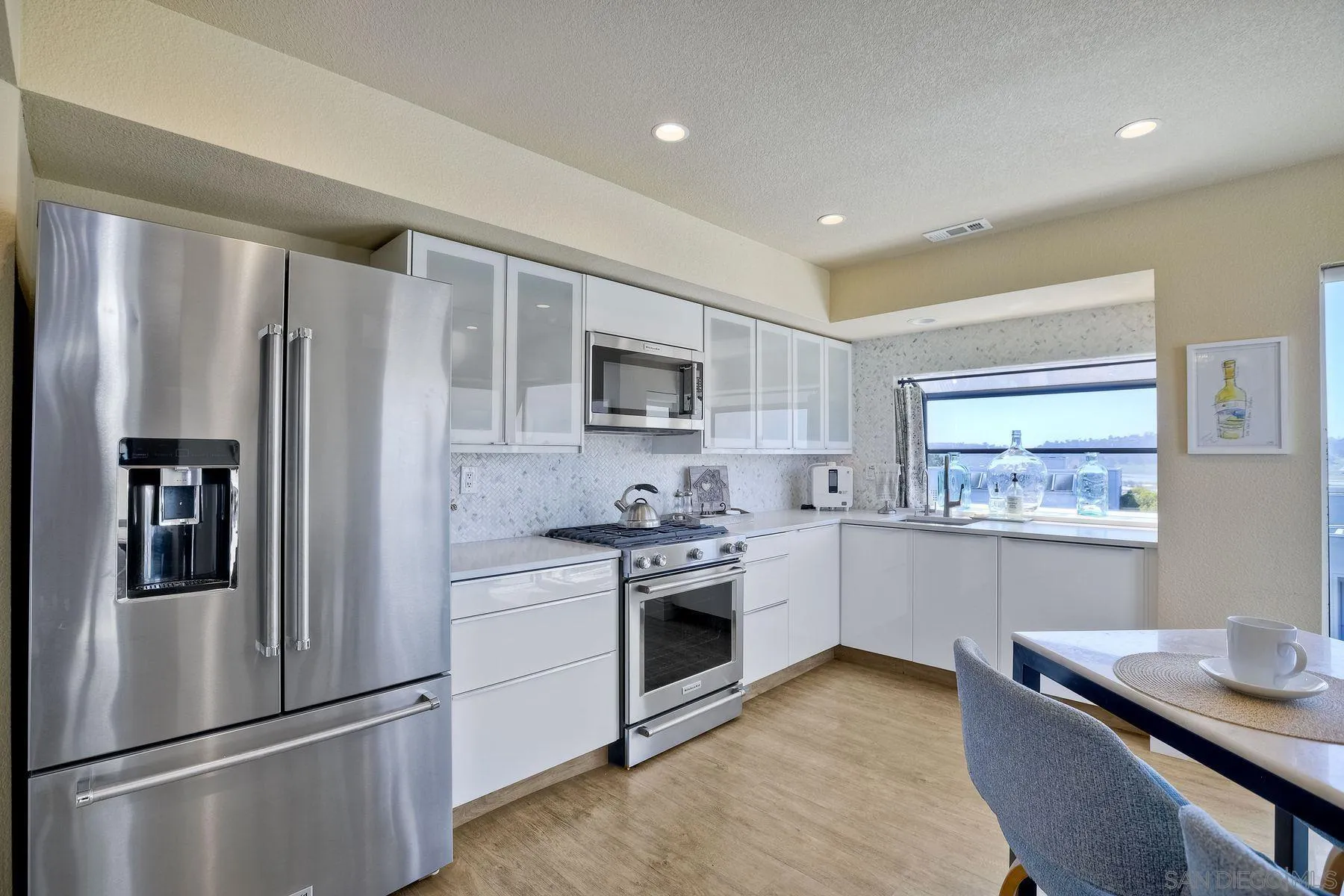 1043 Freedom Court