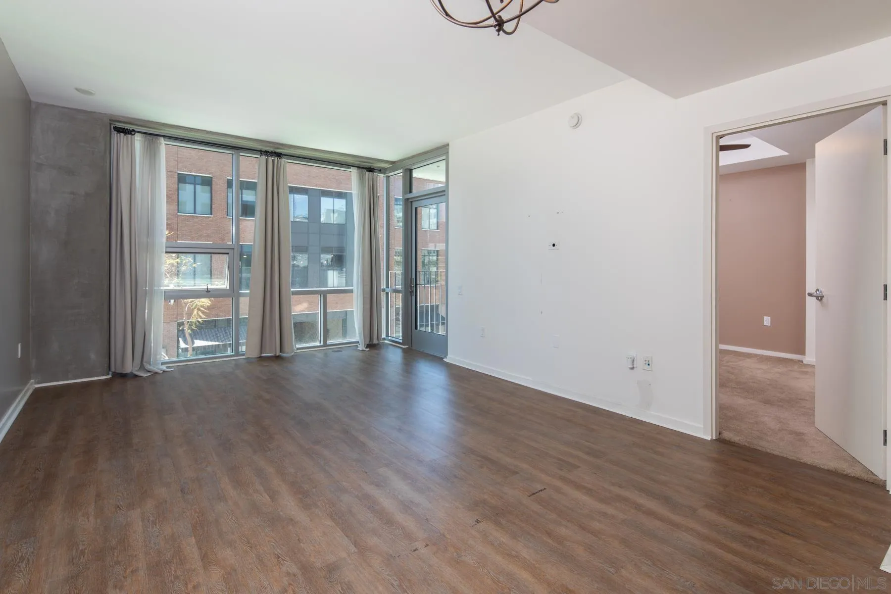 321 10th Ave Unit 304