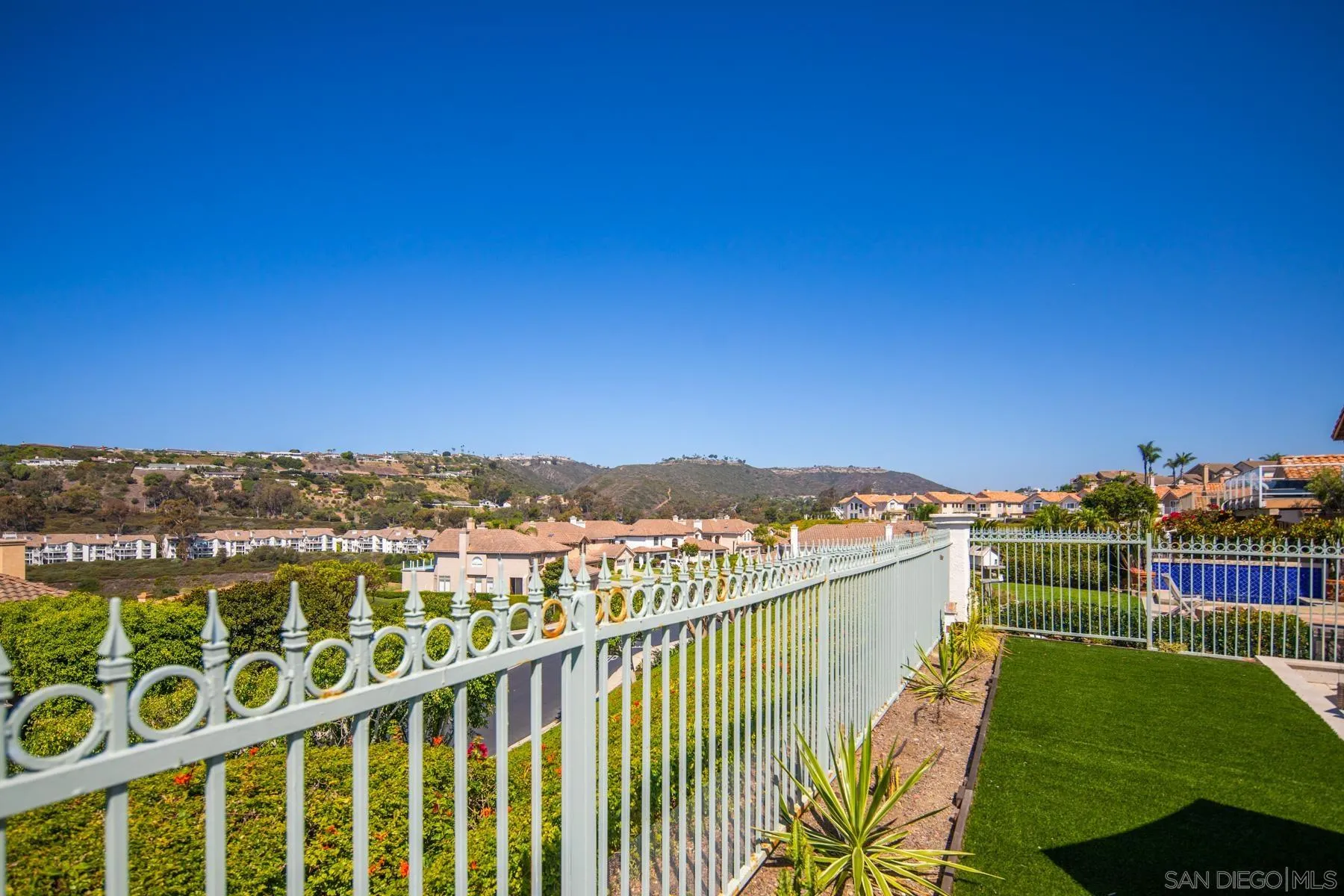 37 Santa Lucia