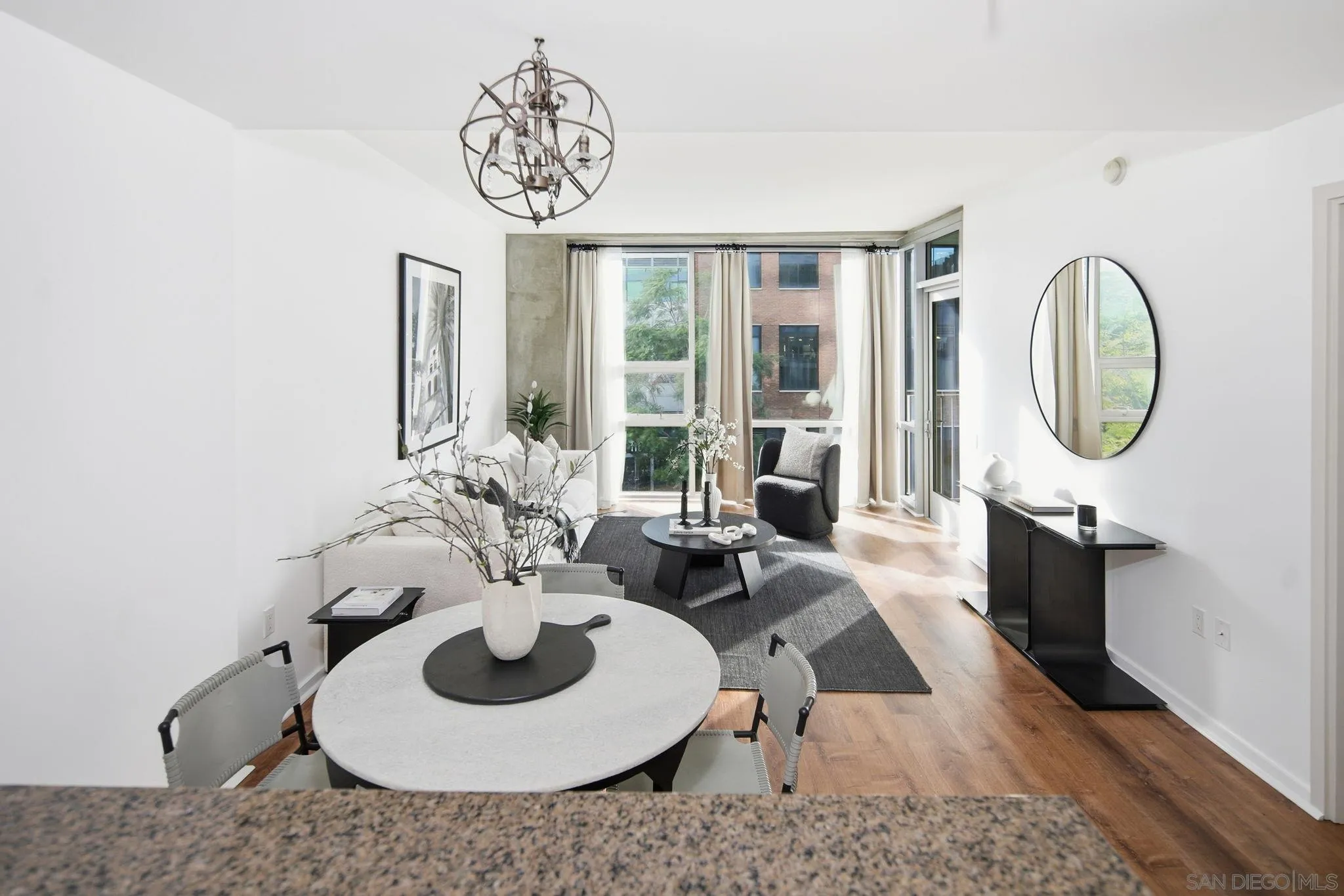 321 10th Ave Unit 304