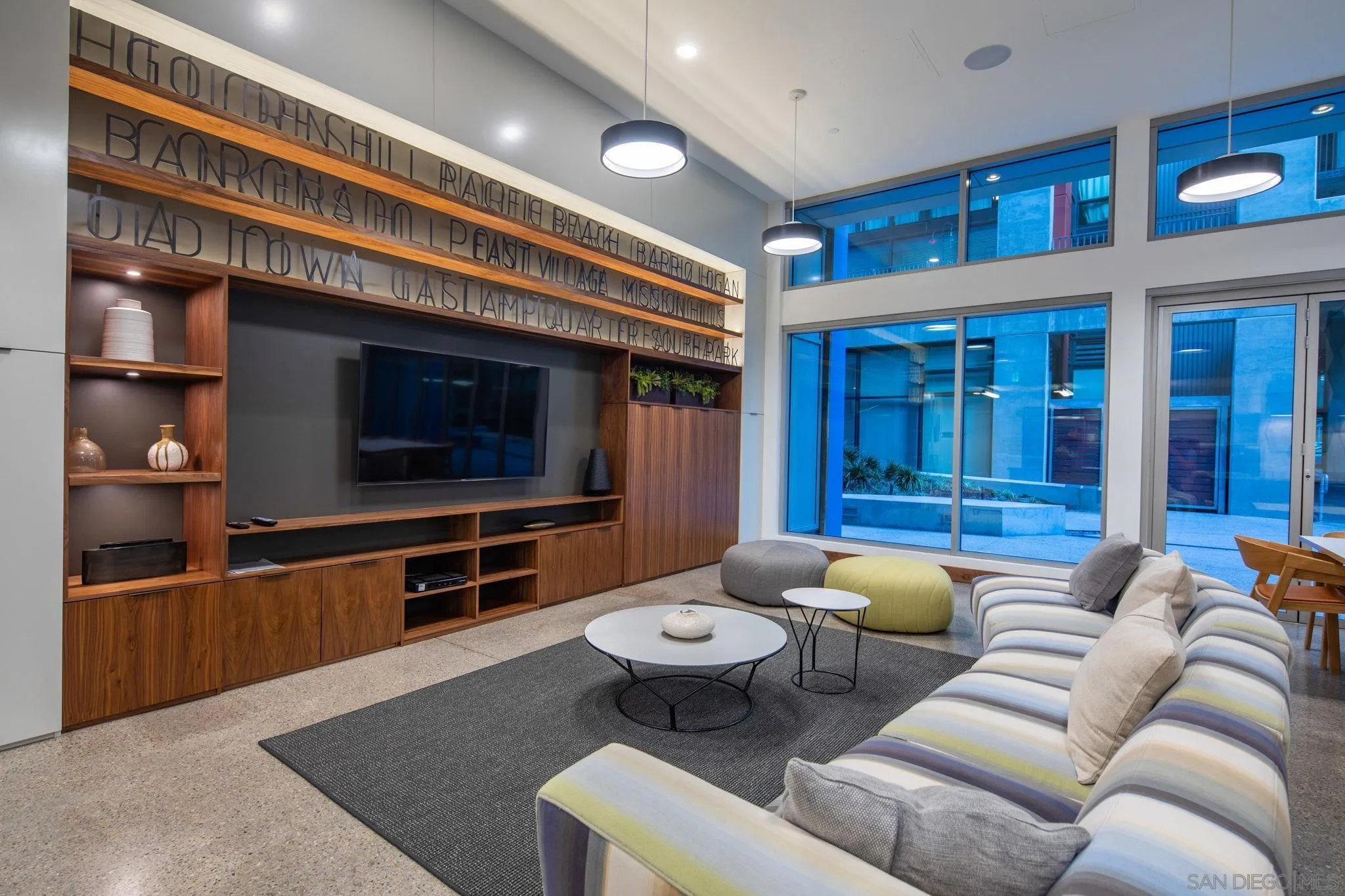 321 10th Ave Unit 304