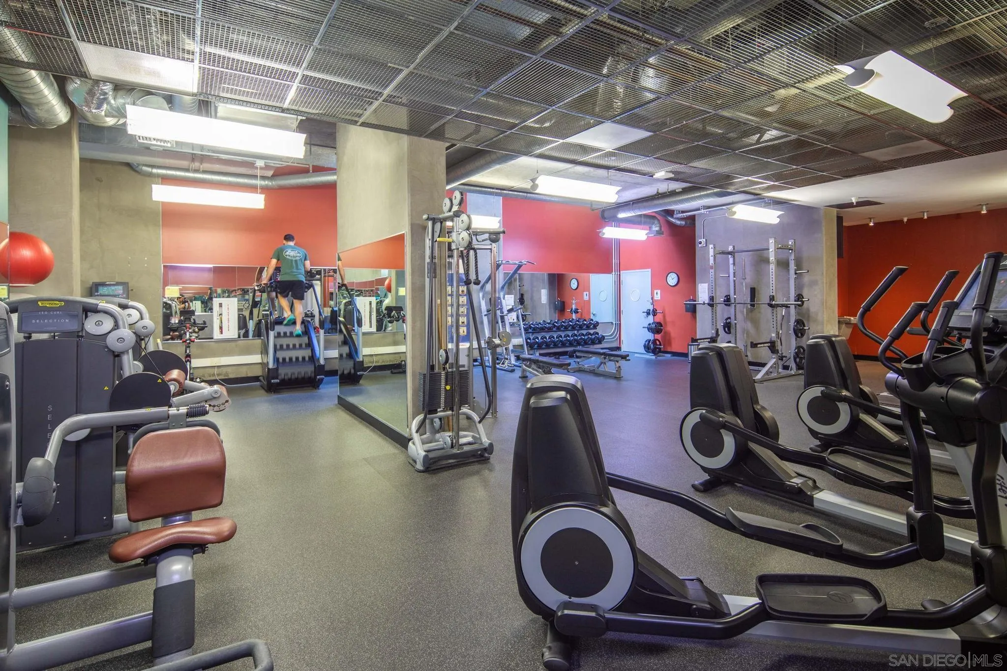 321 10th Ave Unit 304