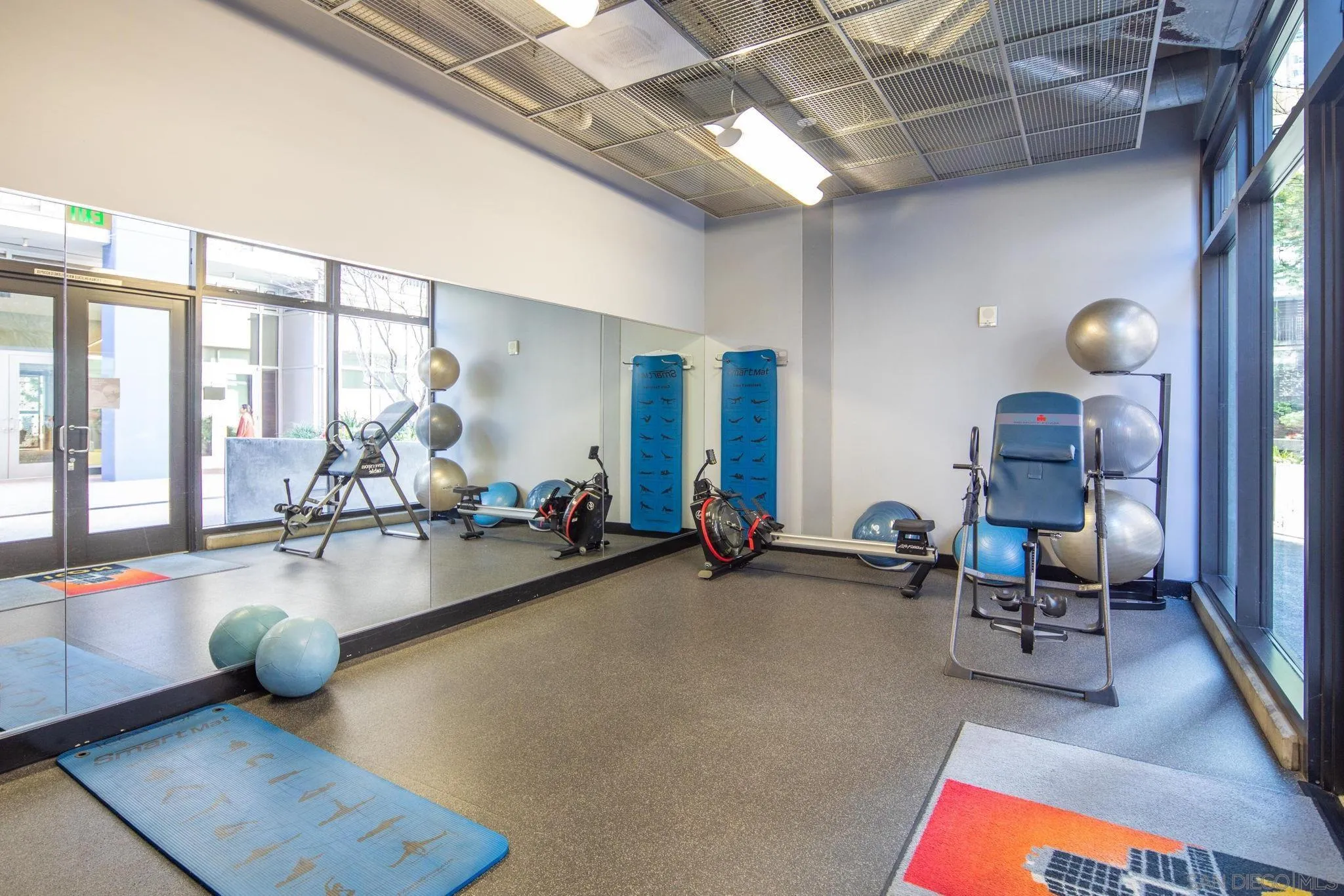 321 10th Ave Unit 304