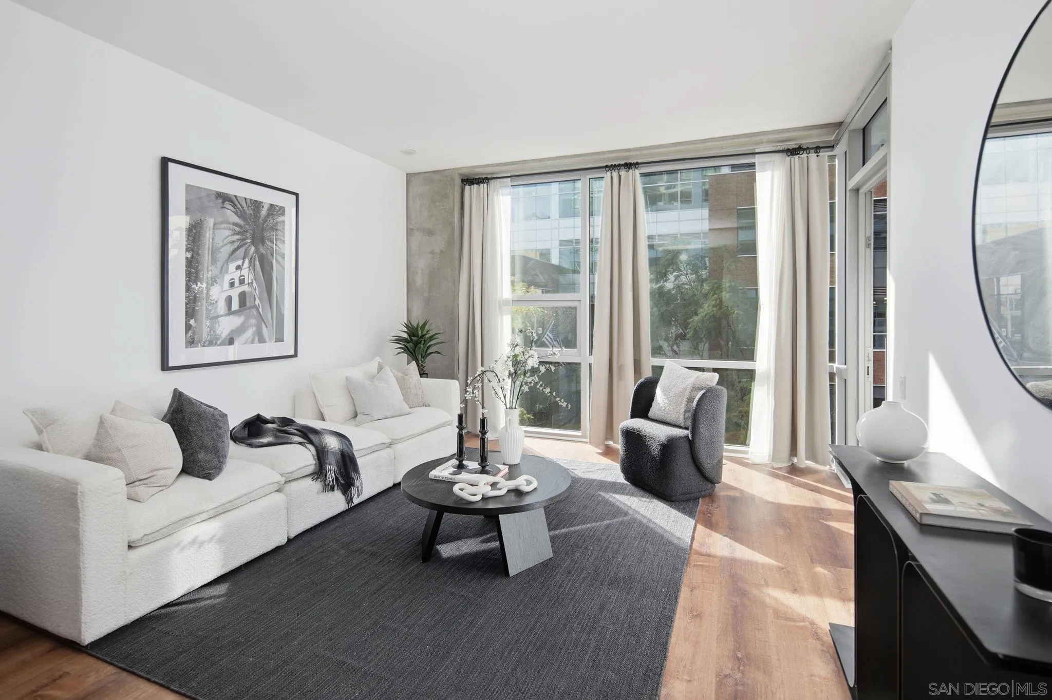 321 10th Ave Unit 304